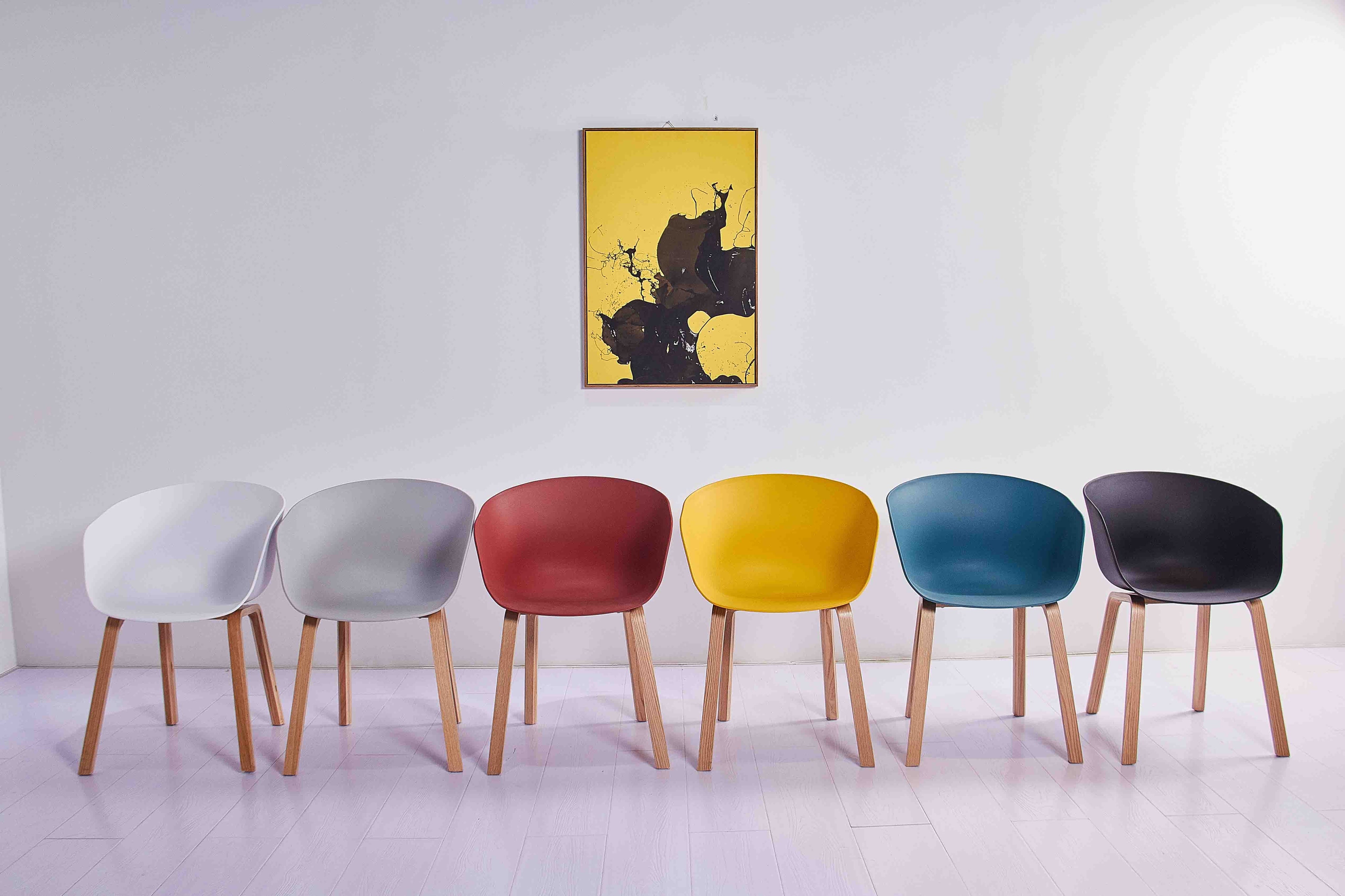Plastic Chair PP (6 Chairs) LKD8116PCBD | LEUKHOME