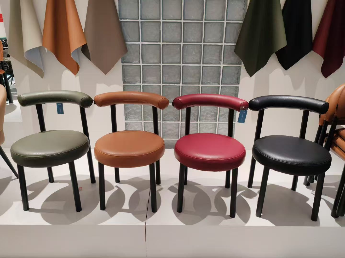 Dining Chair DX-2933 | FONDHOUSE