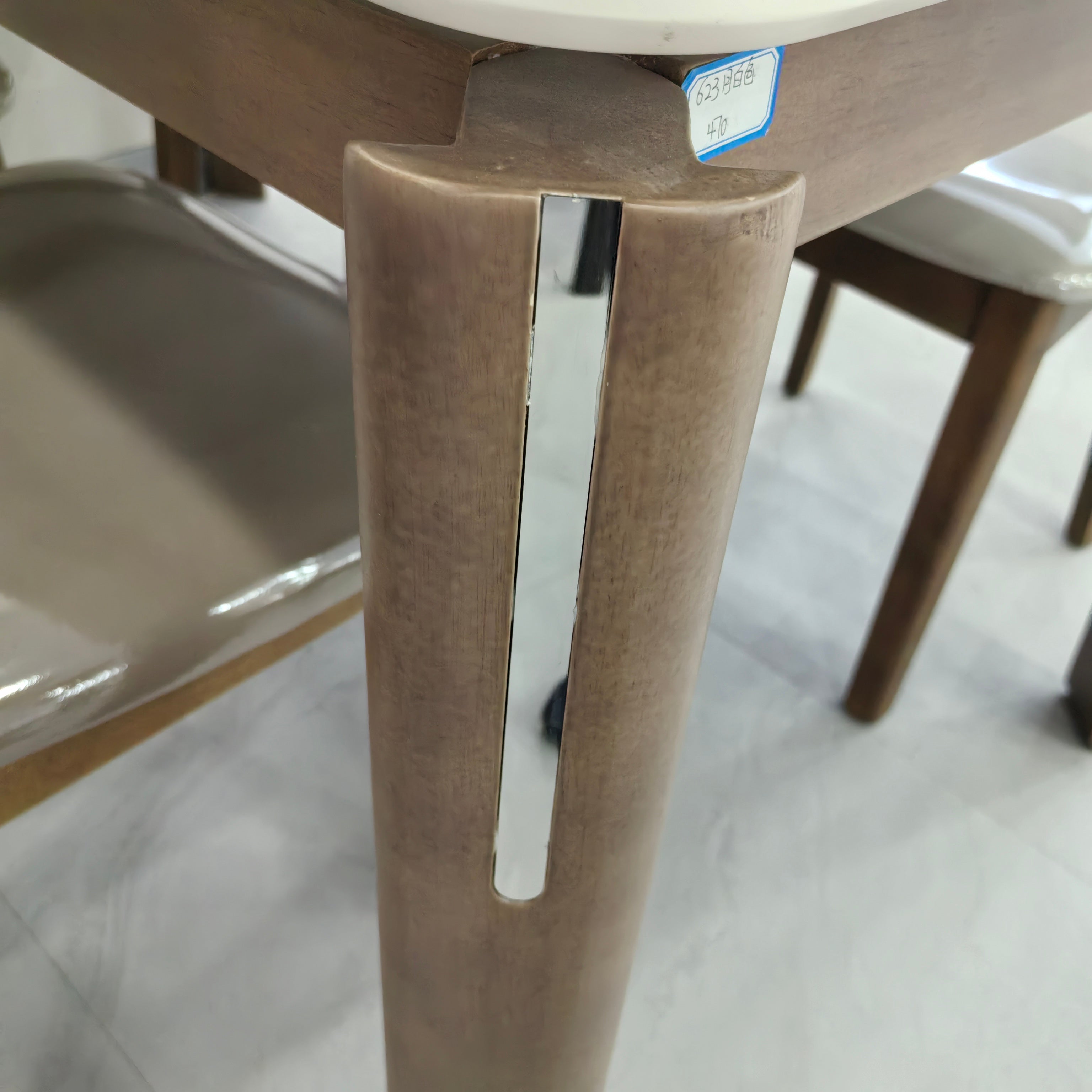 Dining Table Sintered Stone Solid Wood LKD009DTXYD | LEUKHOME