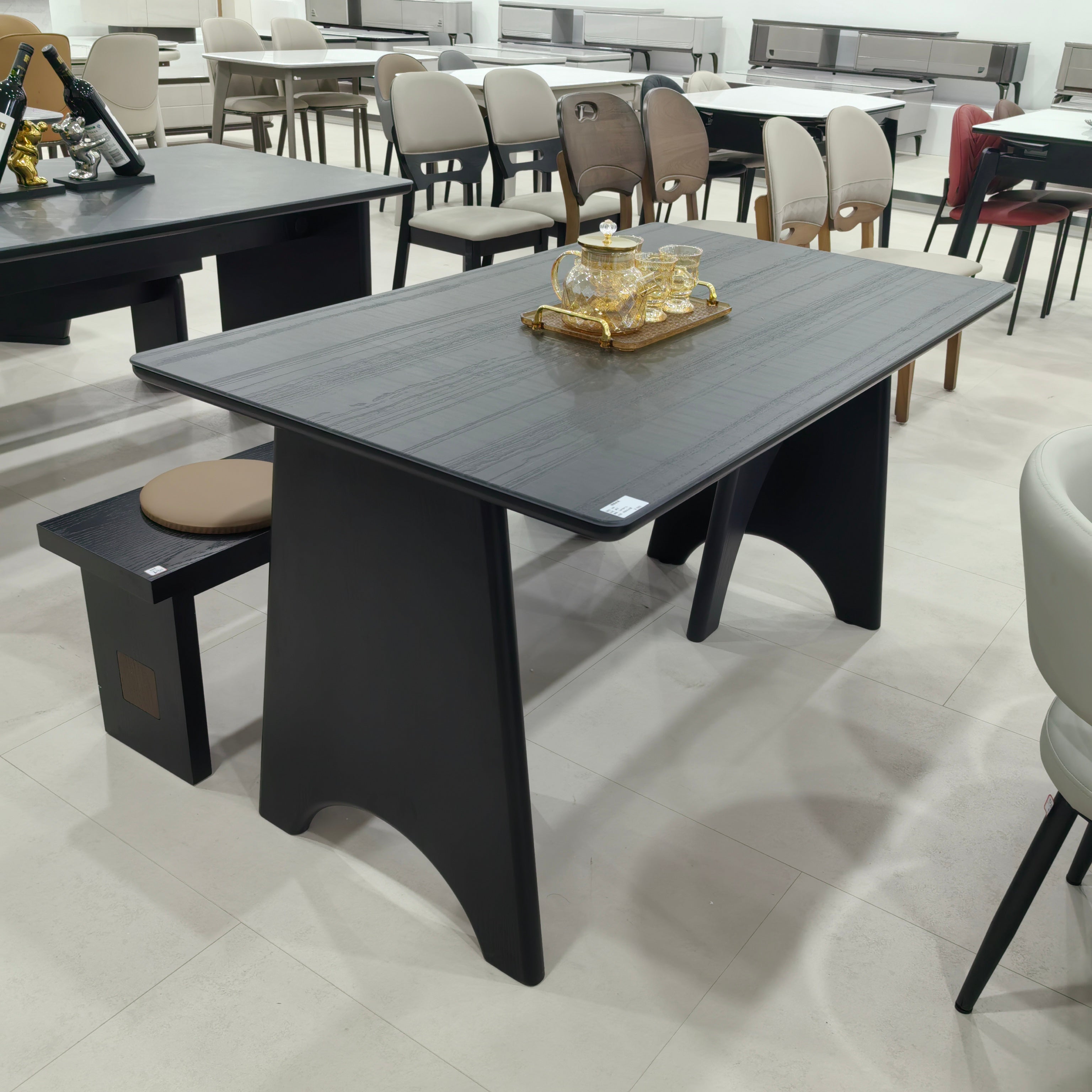 Обеденный стол из искусственного камня и дерева‌ LKD055DTFH | LEUKHOME