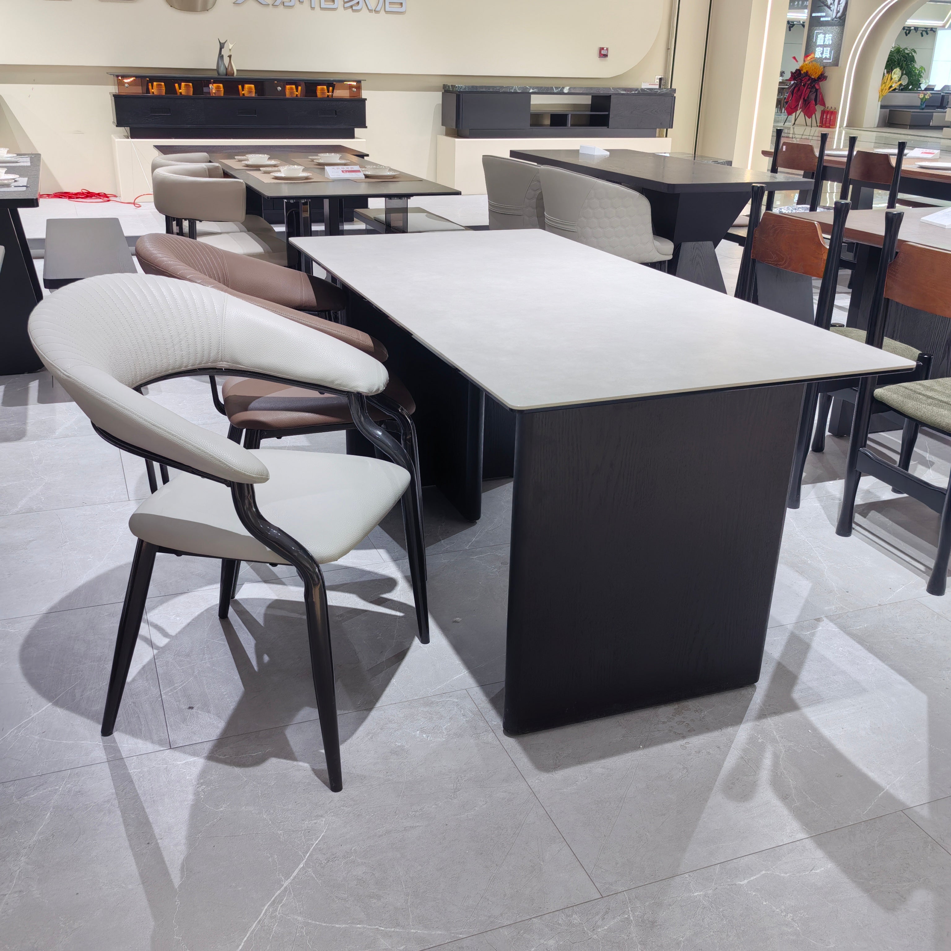 Dining Table Composite Sintered Stone Wood Veneer‌ LKD036DTAYG | LEUKHOME