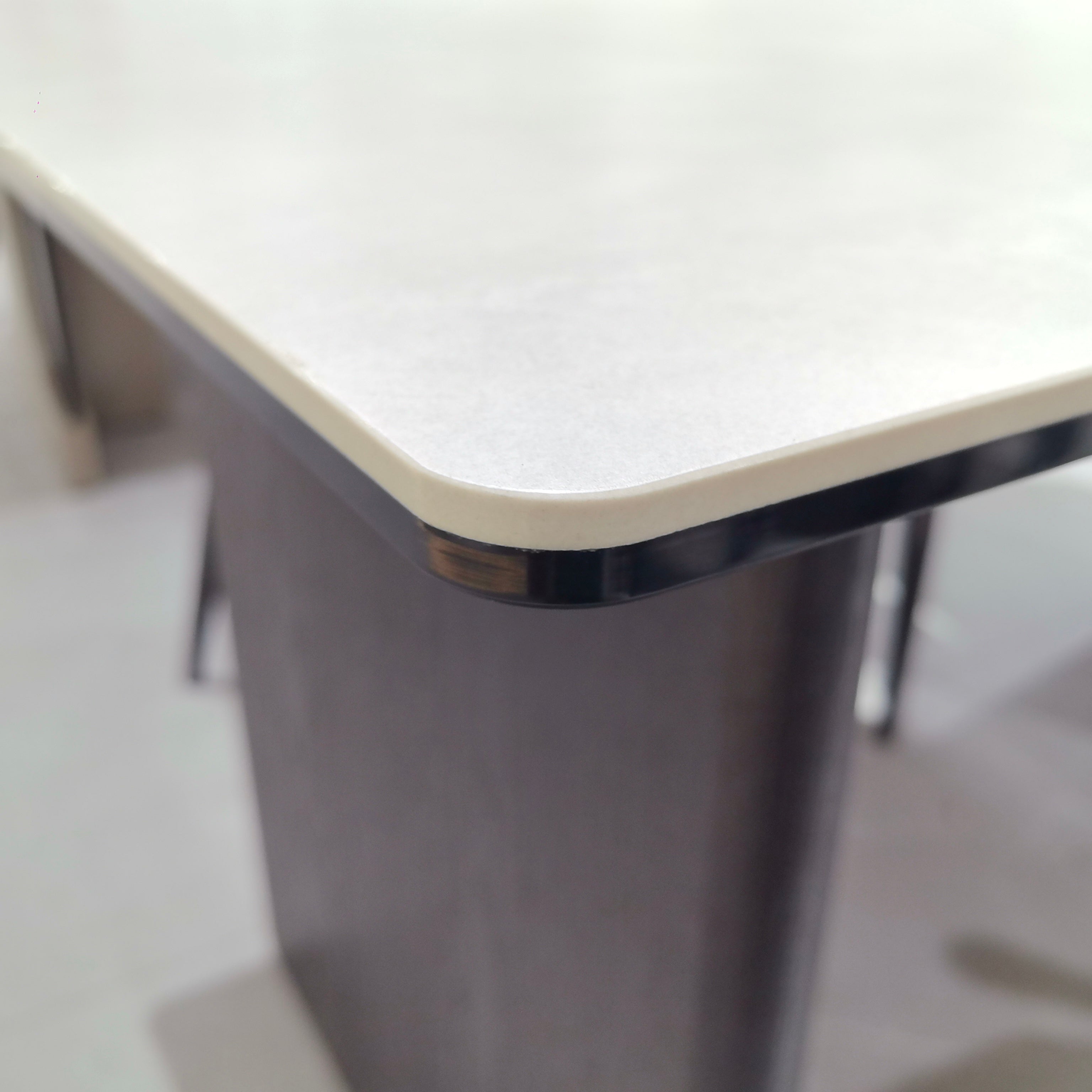 Dining Table Composite Sintered Stone Wood Veneer‌ LKD036DTAYG | LEUKHOME