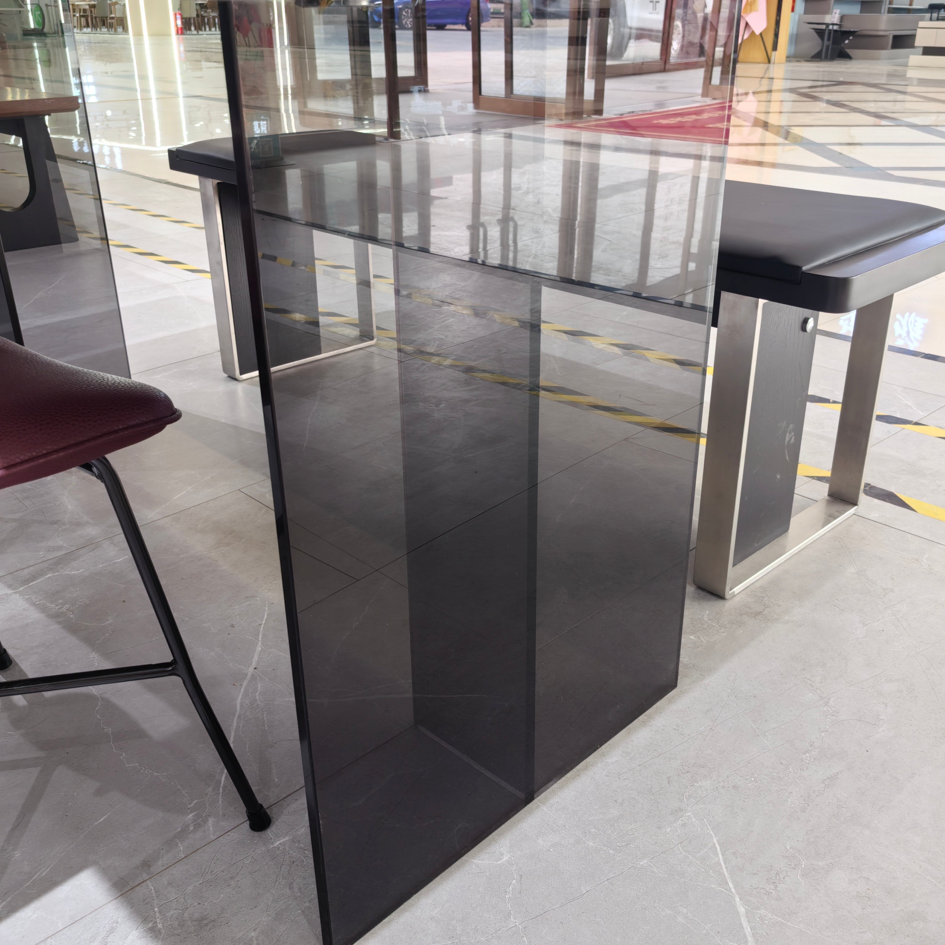 Dining Table Stainless Steel Wood Veneer‌ Acrylic LKD041DTAYG | LEUKHOME