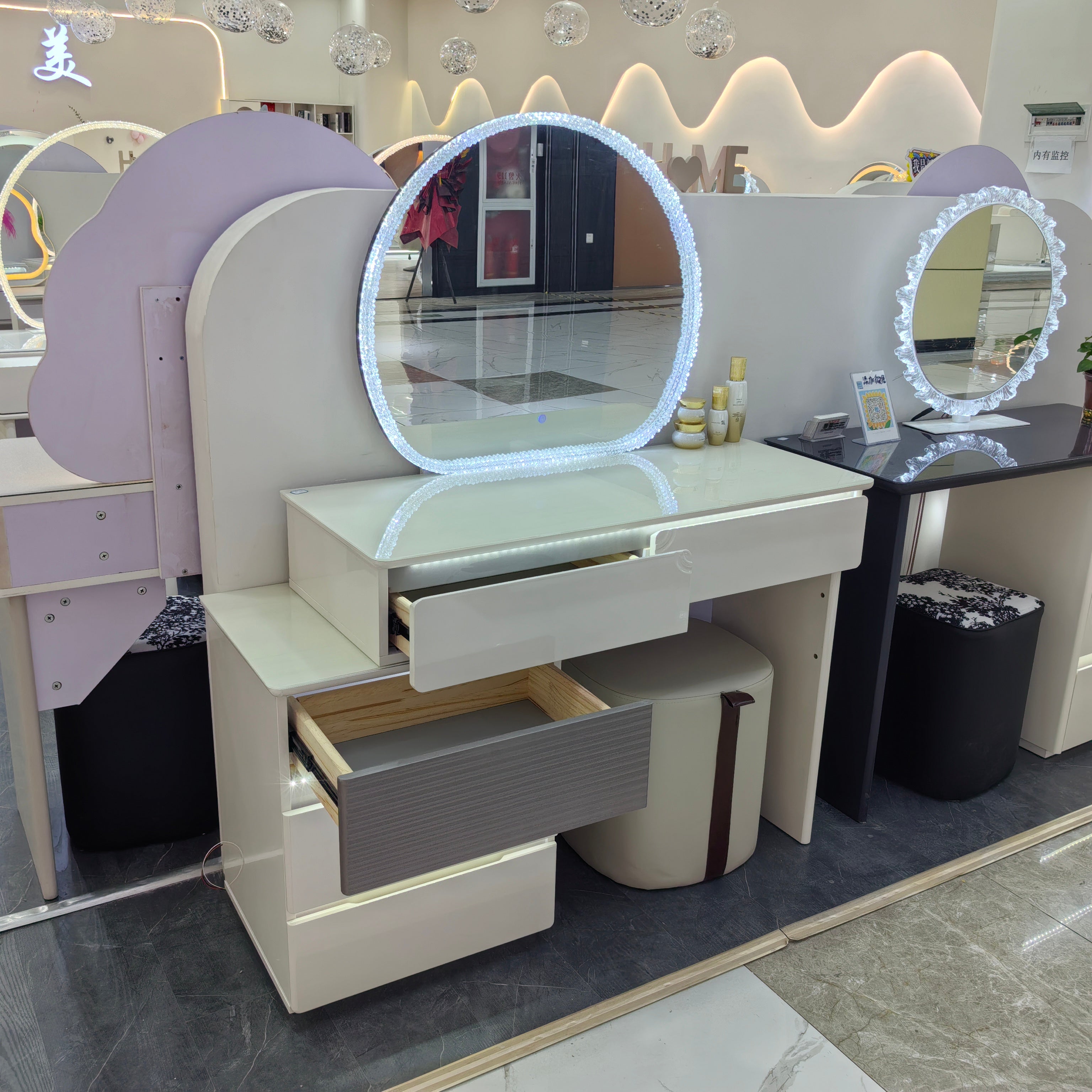 Dresser Baking Paint LKB010DSSQM | LEUKHOME