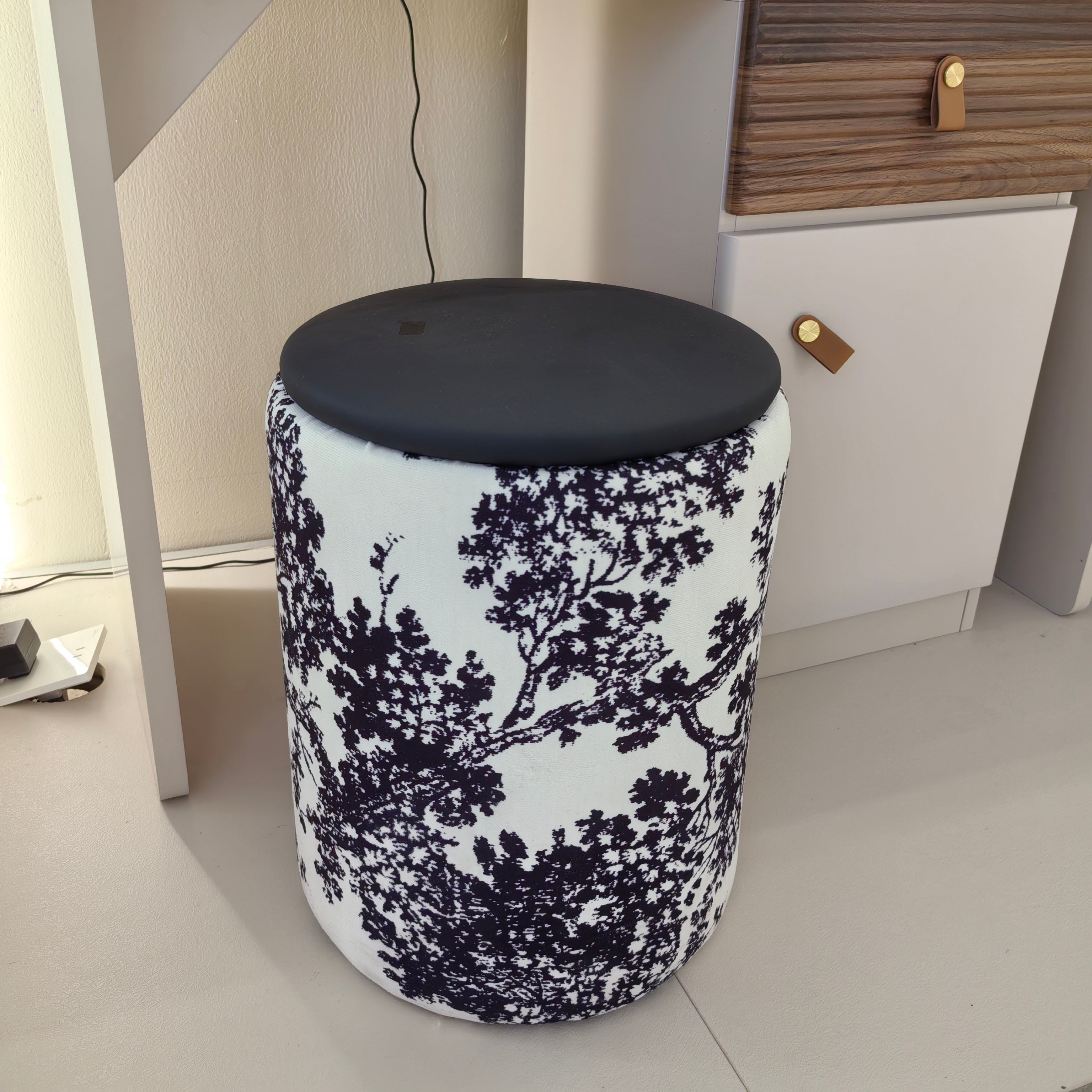 Dresser Thermoforming LKB017DSFED | LEUKHOME