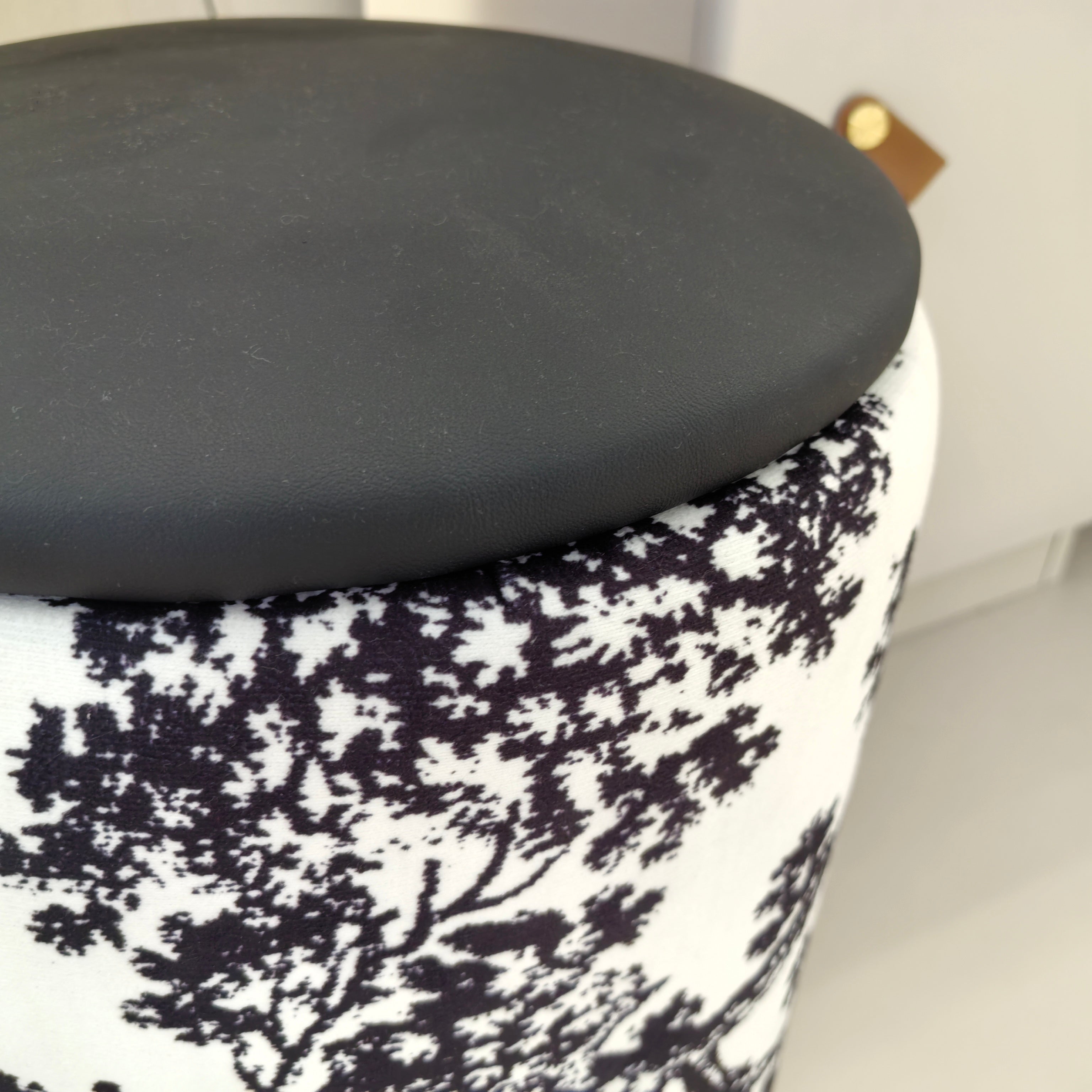 Dresser Thermoforming LKB017DSFED | LEUKHOME