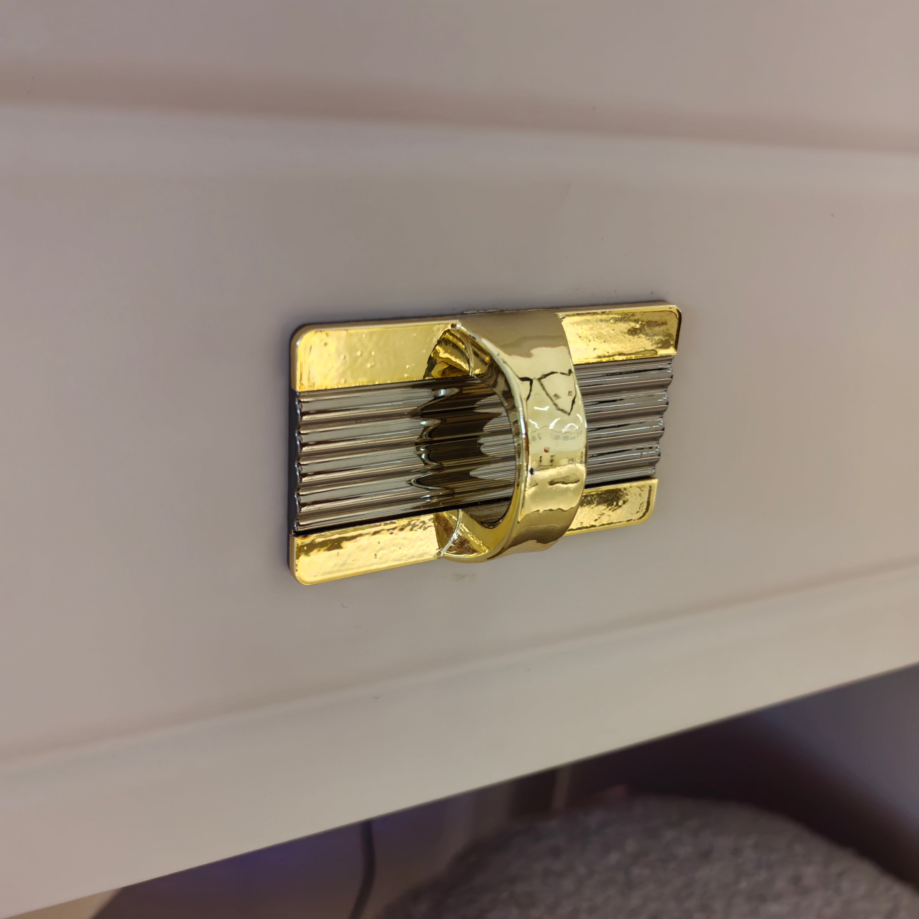 Dresser Thermoforming LKB018DSFED | LEUKHOME