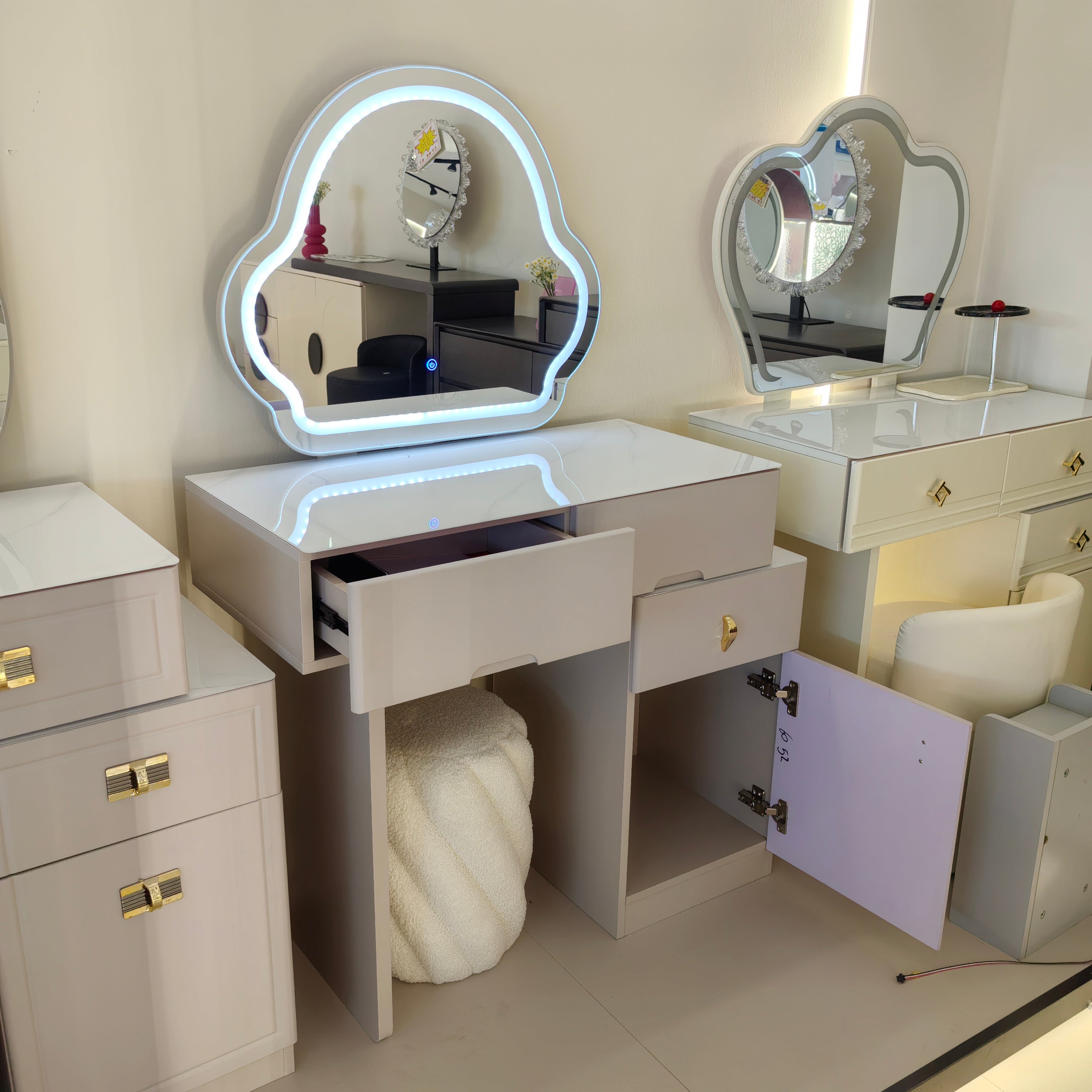 Dresser Thermoforming LKB022DSFED | LEUKHOME