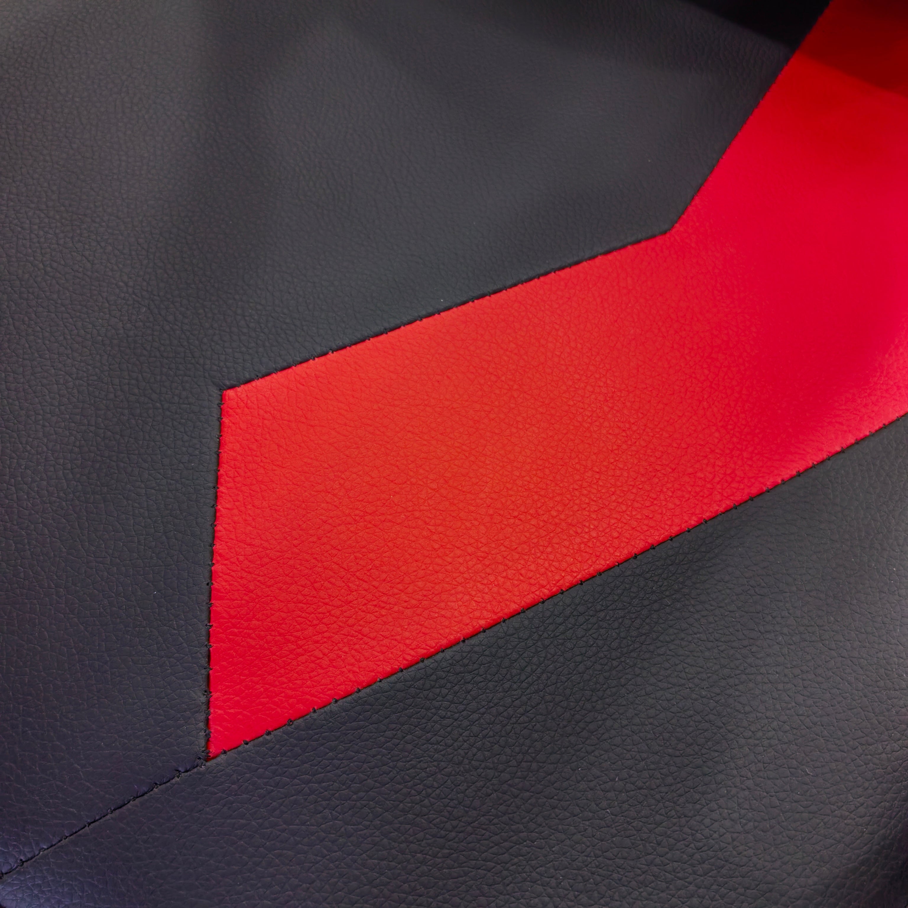 Gaming Chair Red Adjustable Height (1 Chair) LKG001GCYN | LEUKHOME