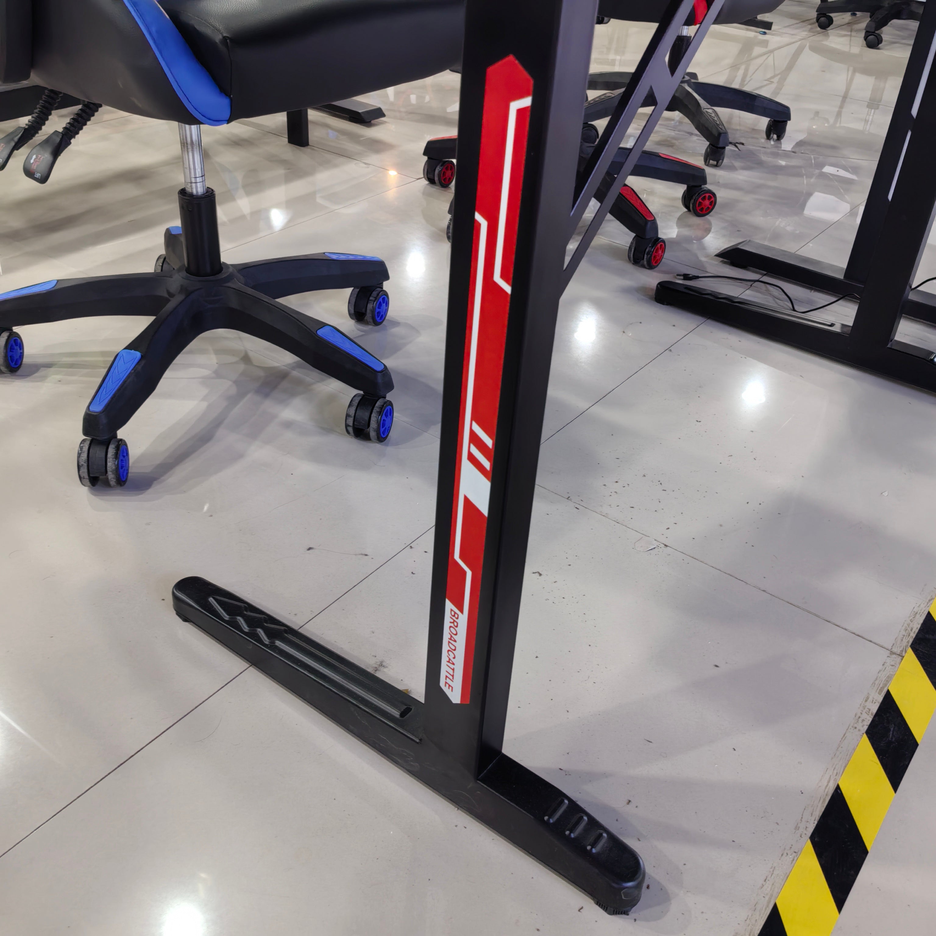 Gaming Table RGB Flash Light LKG018GTYN | LEUKHOME