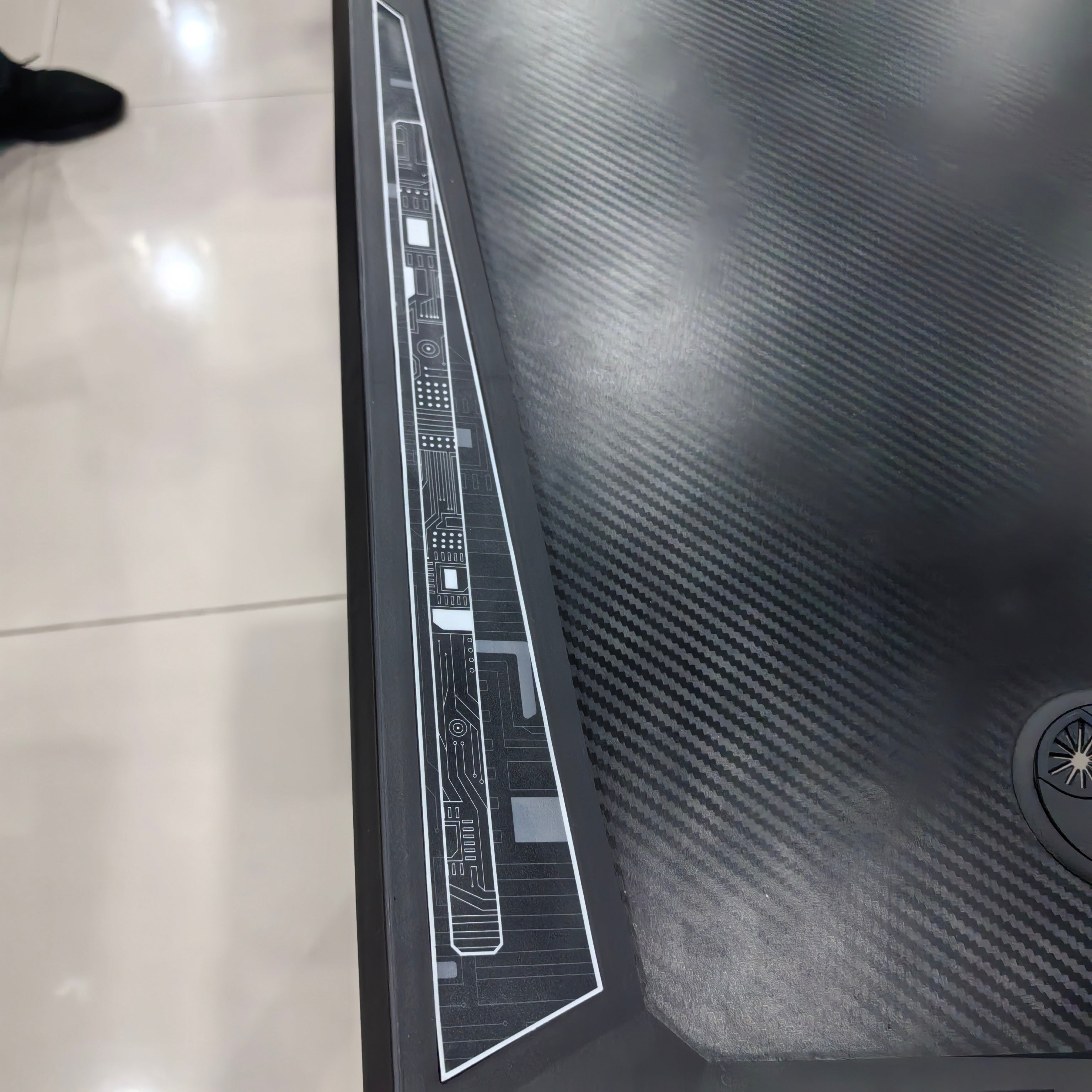 Gaming Table RGB Flash Light LKG027GTYN | LEUKHOME