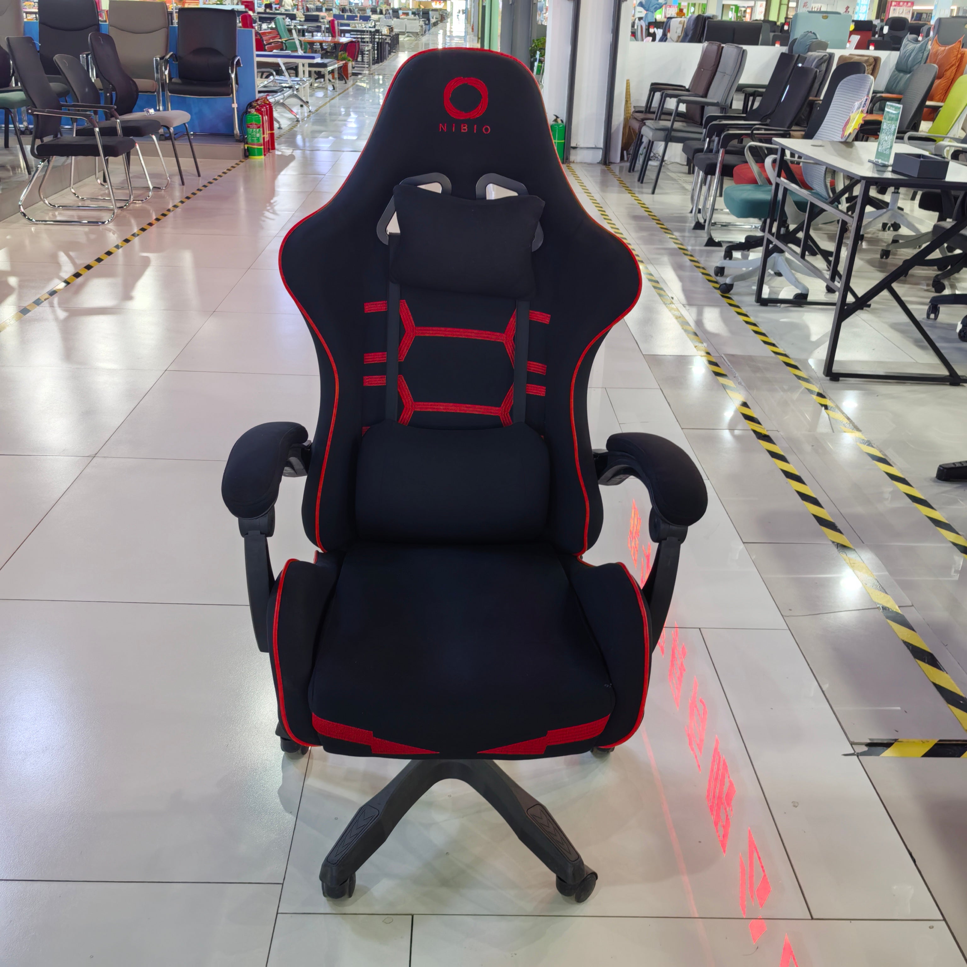 Gaming Chair Red Adjustable Height (1 Chair) LKG007GCYN | LEUKHOME