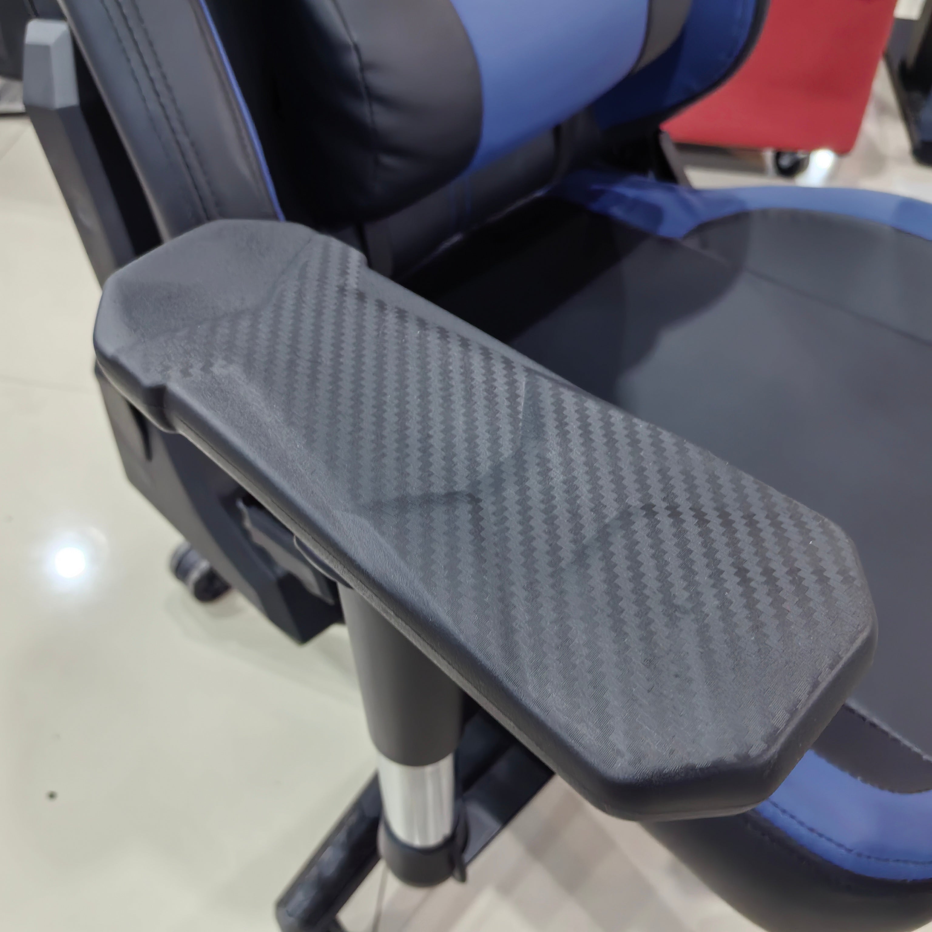 Gaming Chair Blue Adjustable Height (1 Chair) LKG009GCYN | LEUKHOME