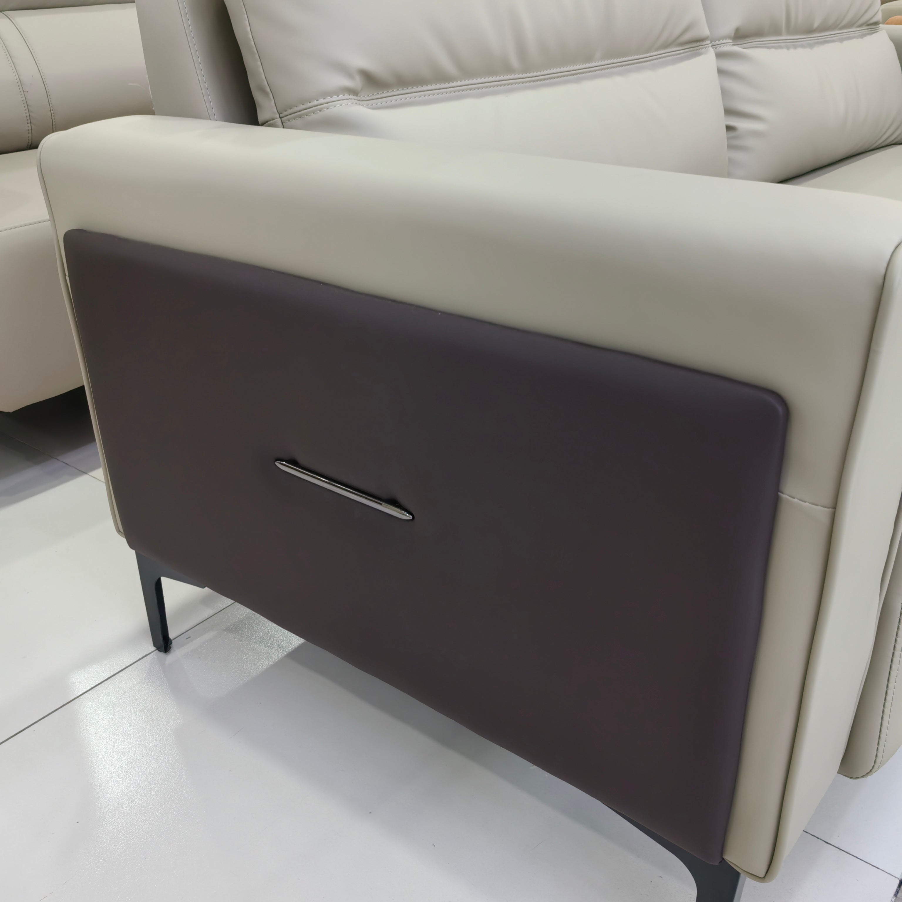 Sofa Eco Leather LKL019SFPLL | LEUKHOME