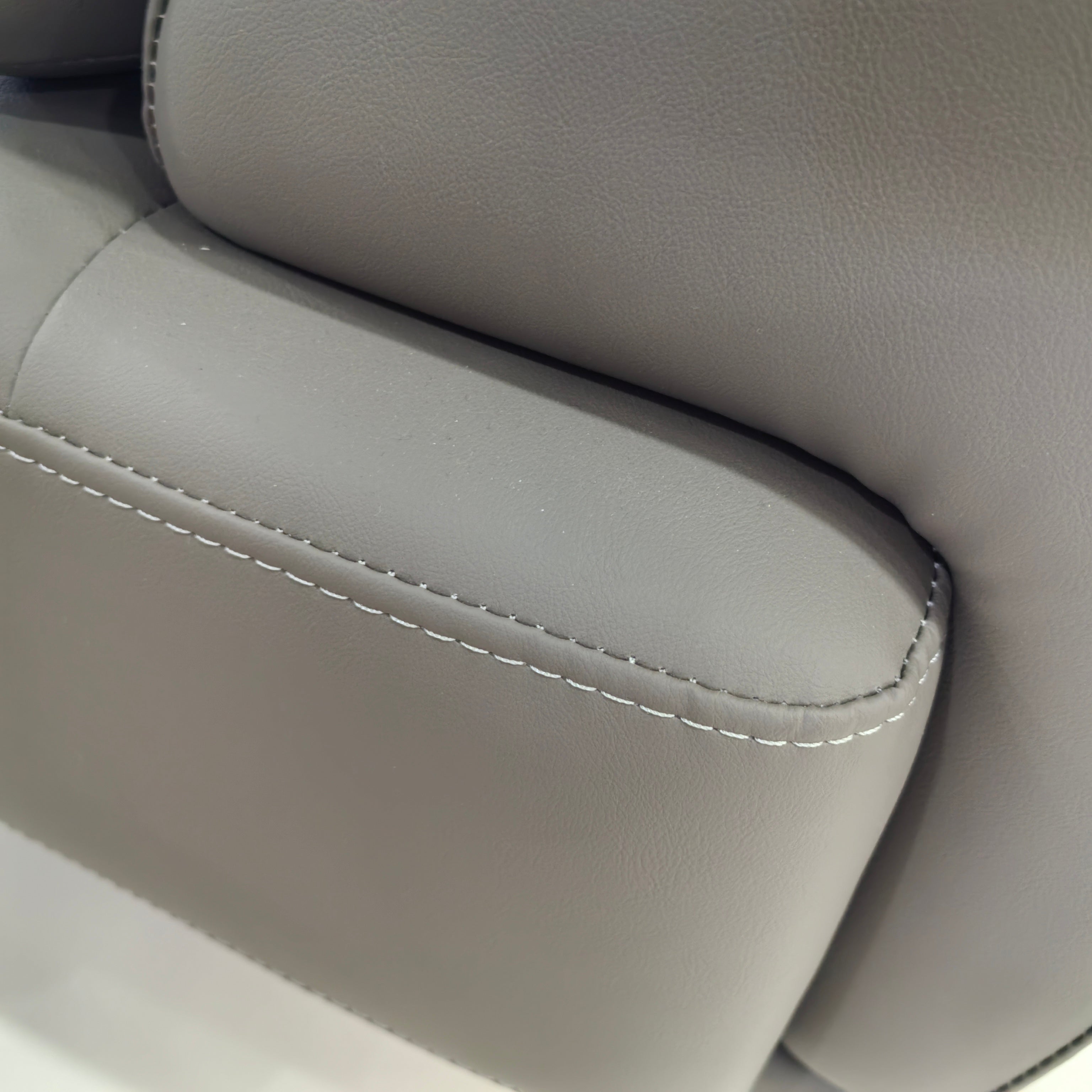 Sofa Eco Leather LKL018SFPLL | LEUKHOME