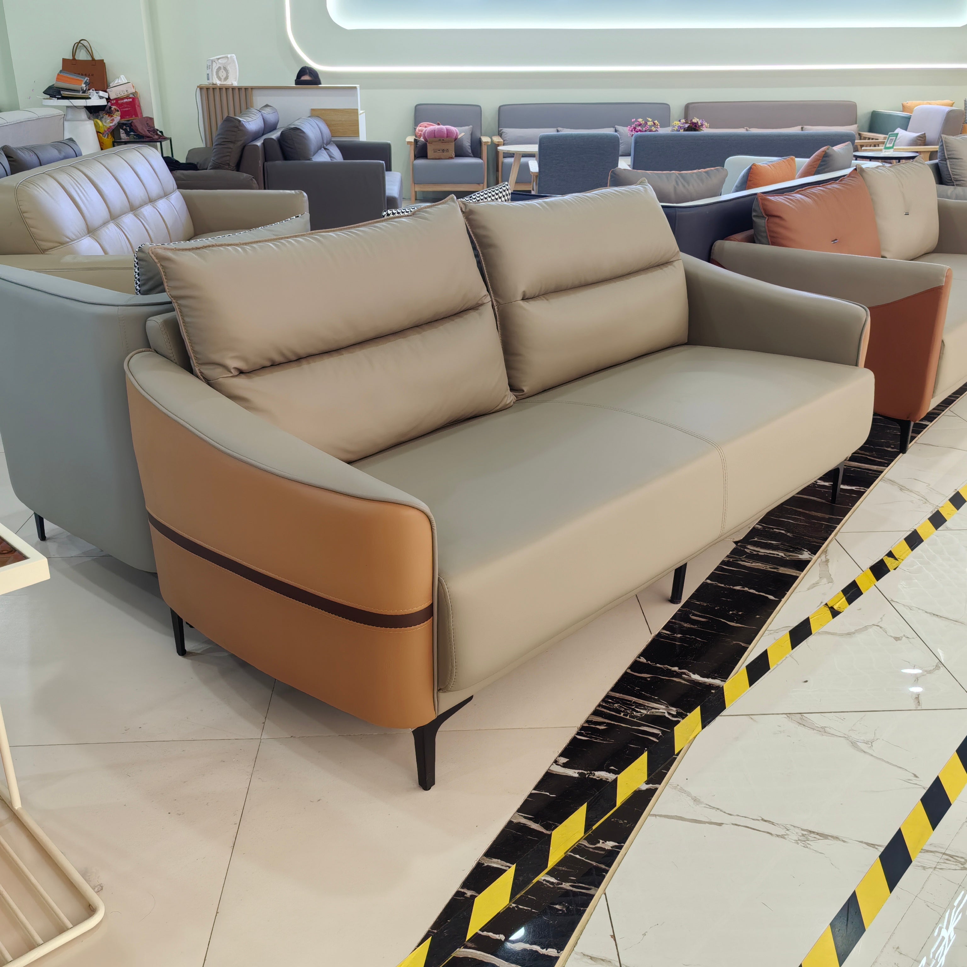 Sofa Eco Leather LKL013SFPLL | LEUKHOME