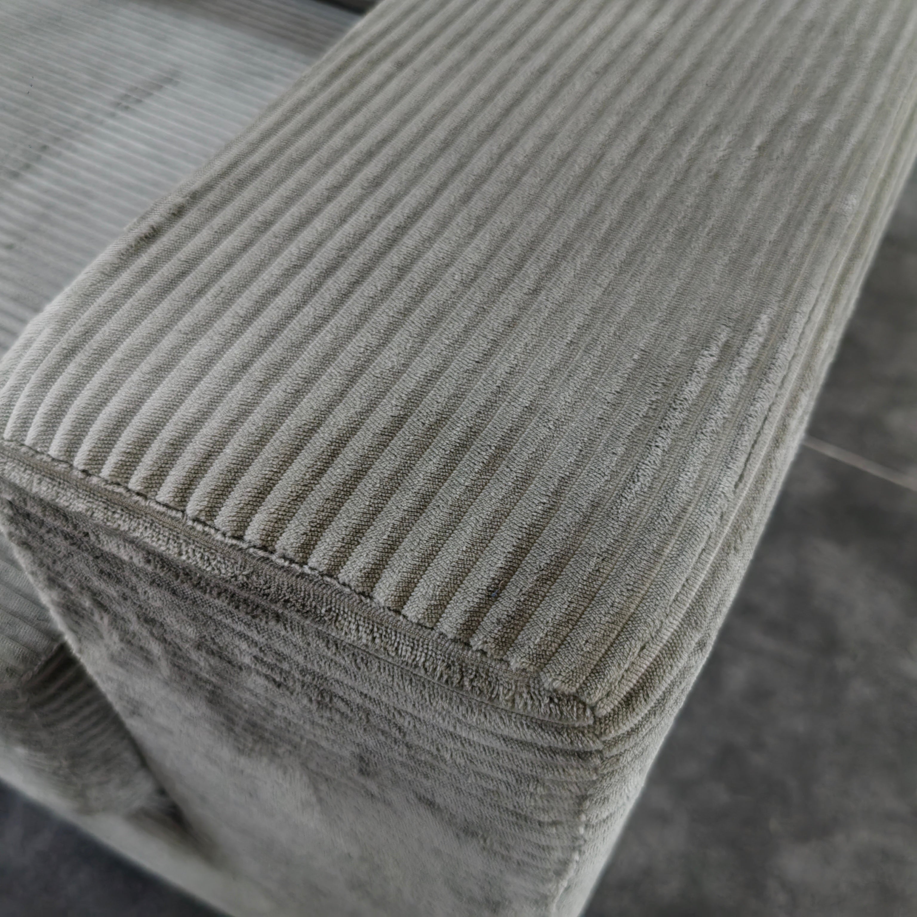 Компрессионный диван LKL030SFARS | LEUKHOME