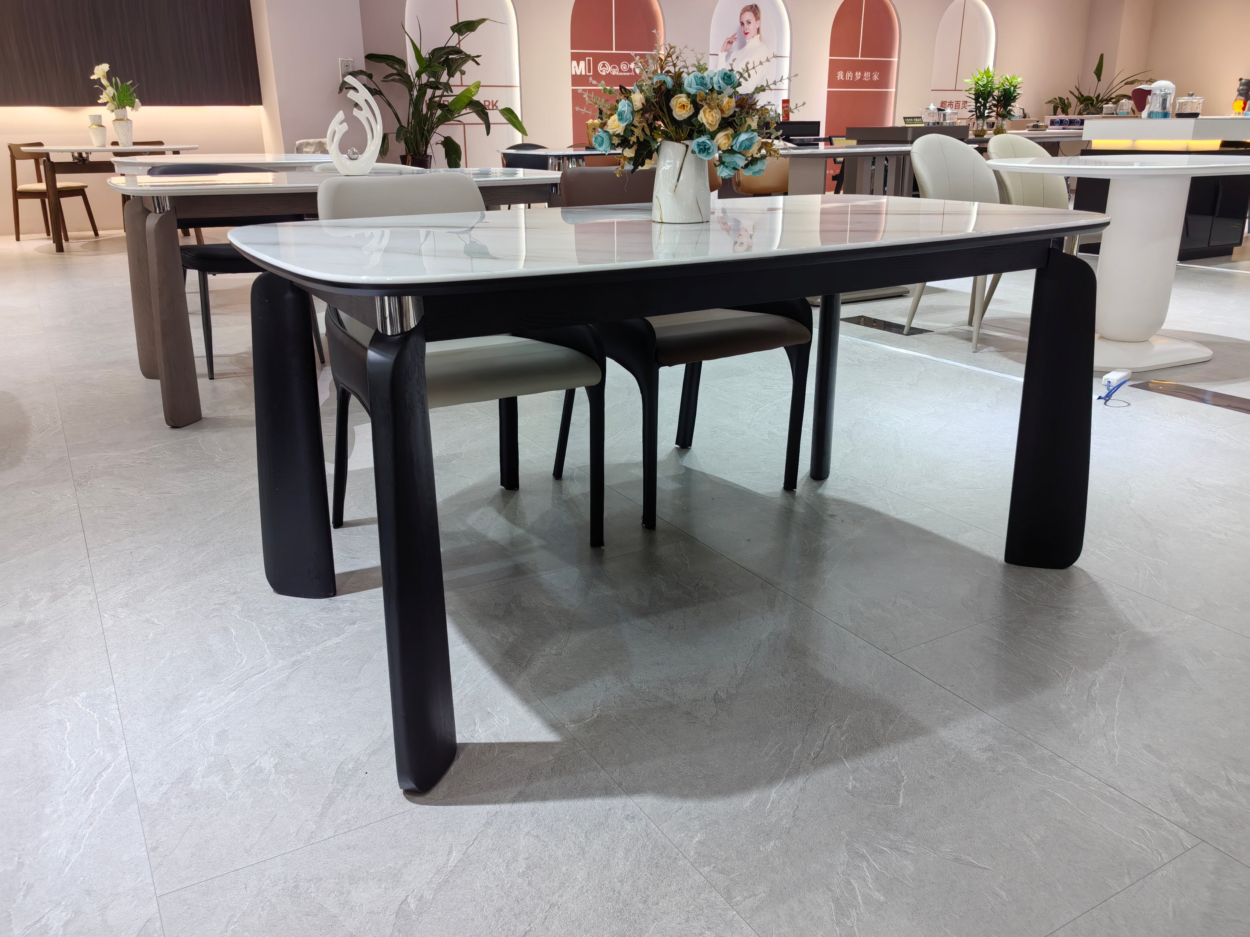 Dining Table Super Crystal Wood Veneer LKD088DTDSBL | LEUKHOME