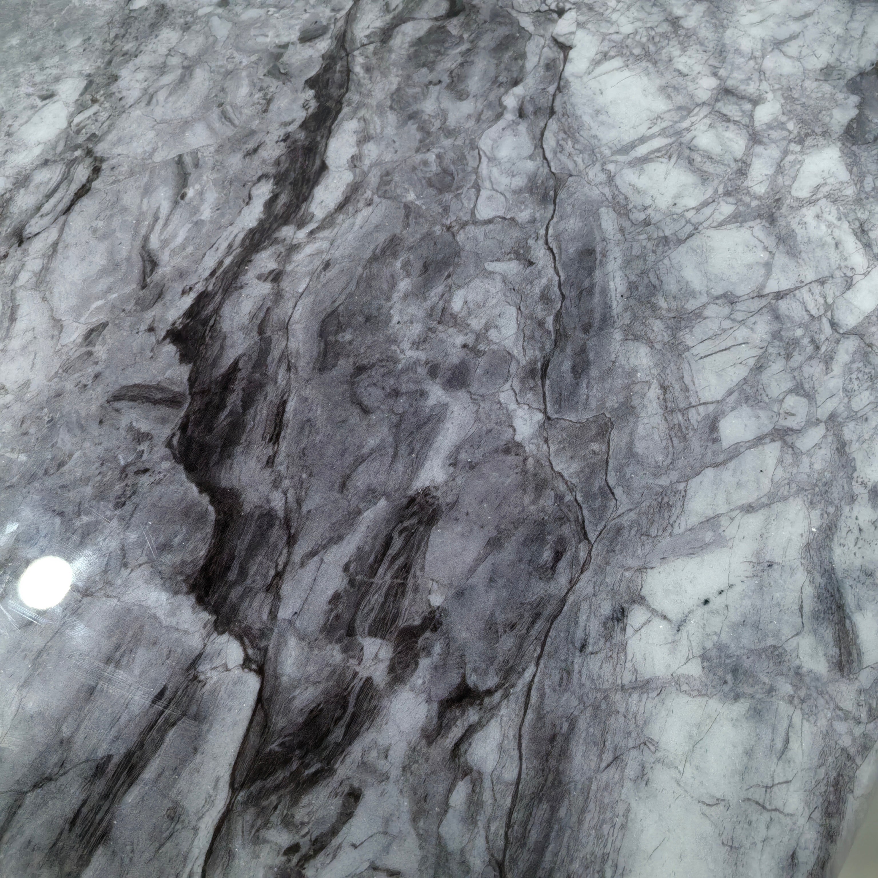 Dining Table Super Crystal Carbon Steel LKD104DTHX | LEUKHOME