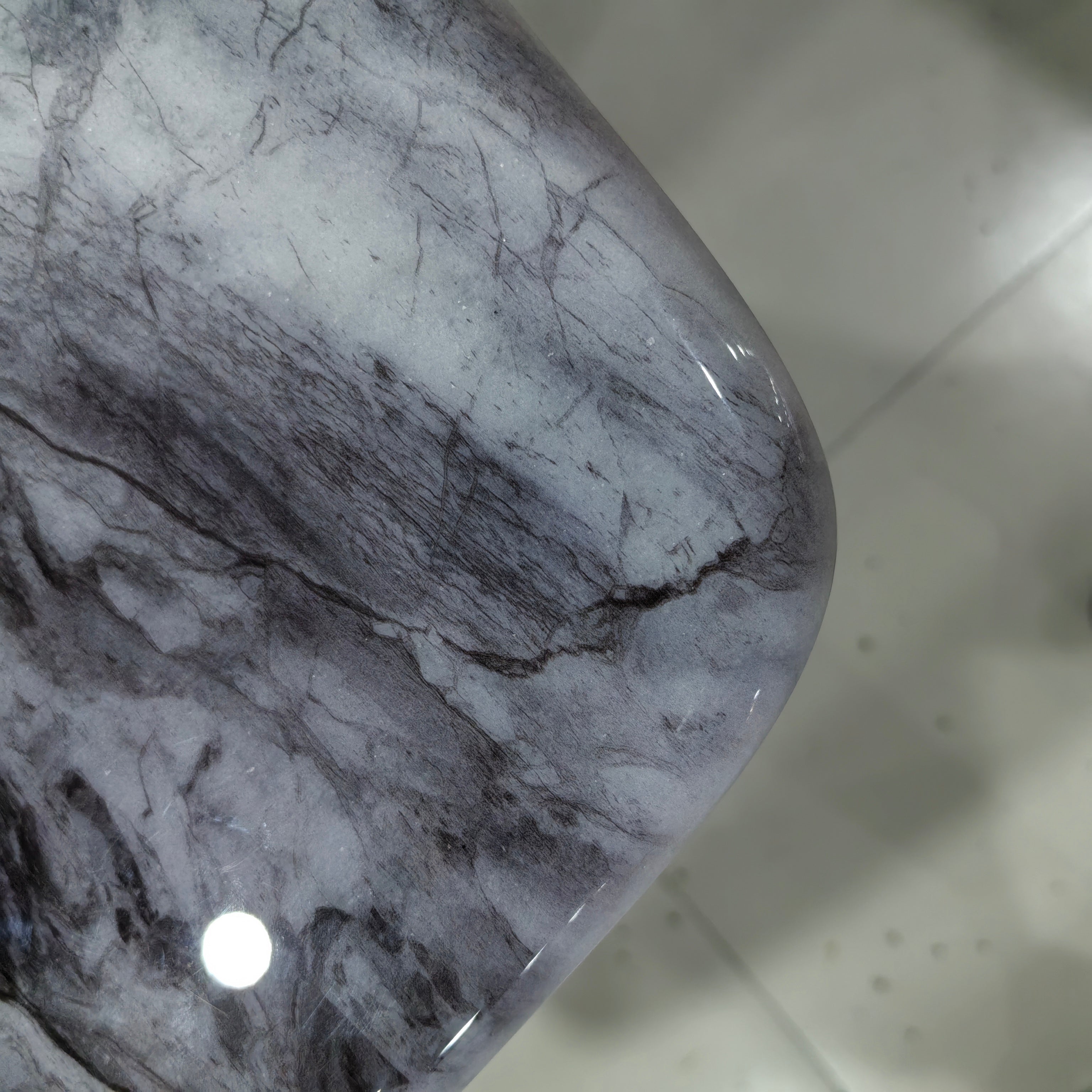 Dining Table Super Crystal Carbon Steel LKD104DTHX | LEUKHOME