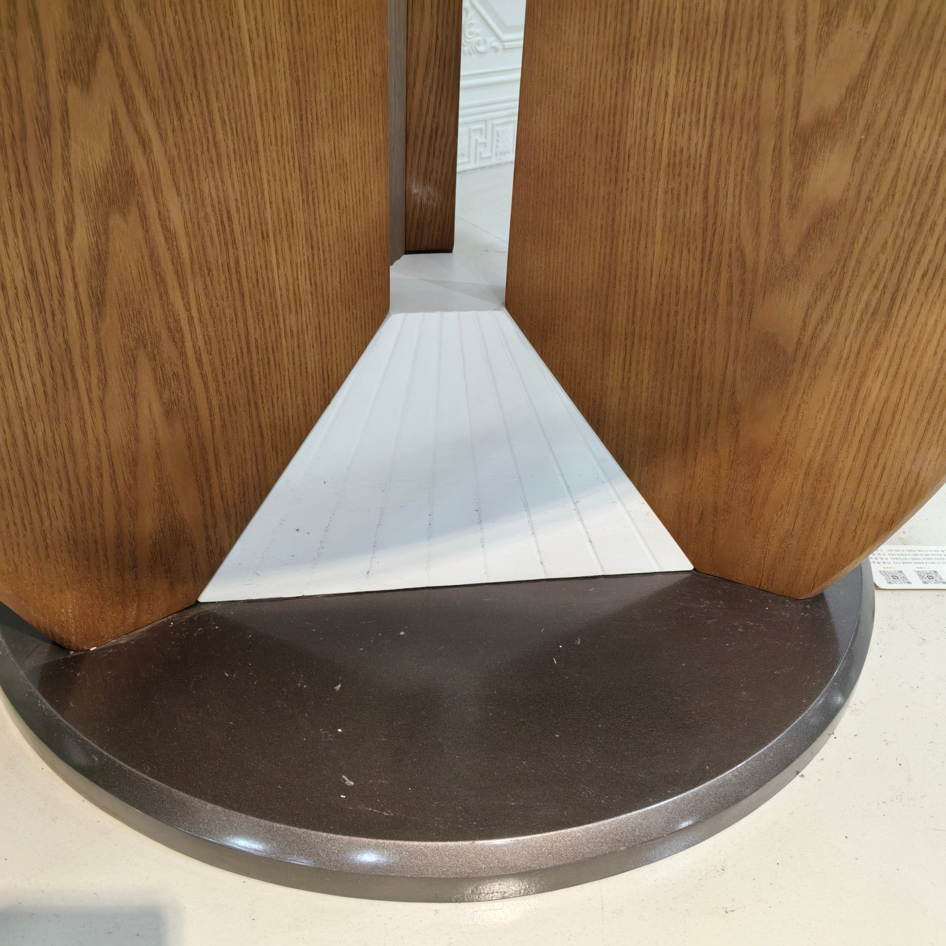 Dining Table Super Crystal Solid Wood Stainless Steel LKD113DTHX | LEUKHOME