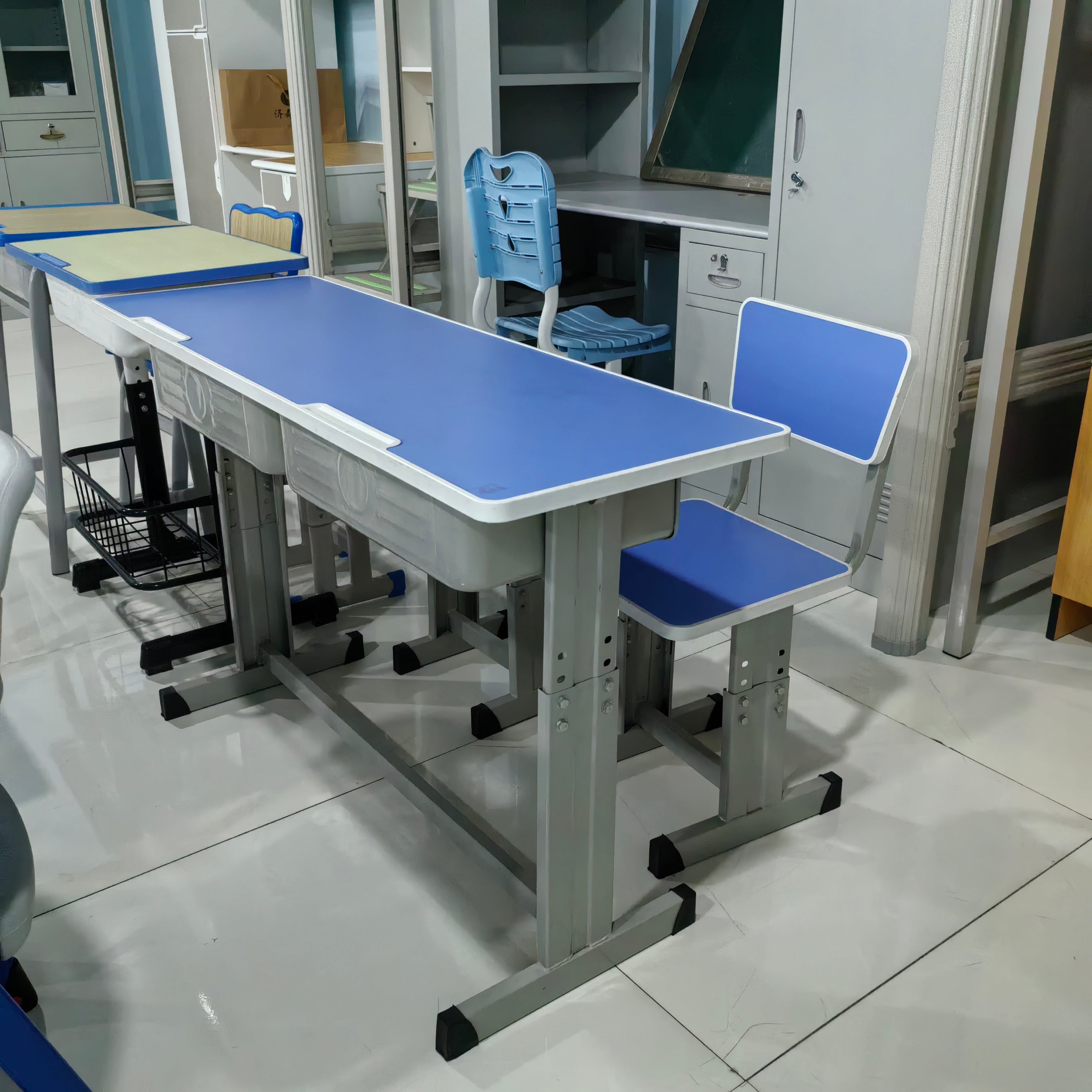 Double Desk and Chair, 1 Set (1 Table+2 Chairs) LKS103DKTSL | LEUKHOME