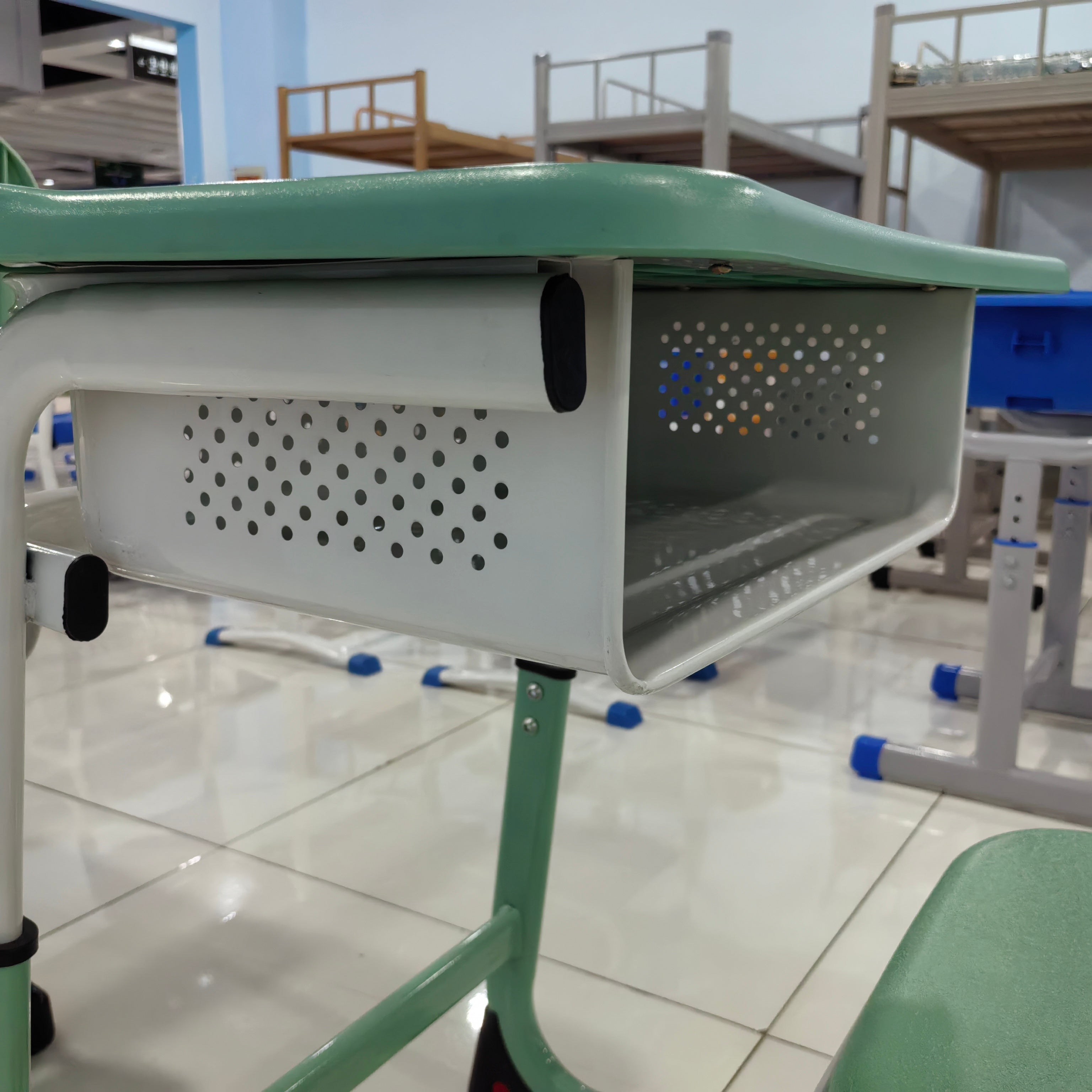 Single Desk and Chair, 2 Sets (2 Tables+2 Chairs) LKS205DKTSL | LEUKHOME