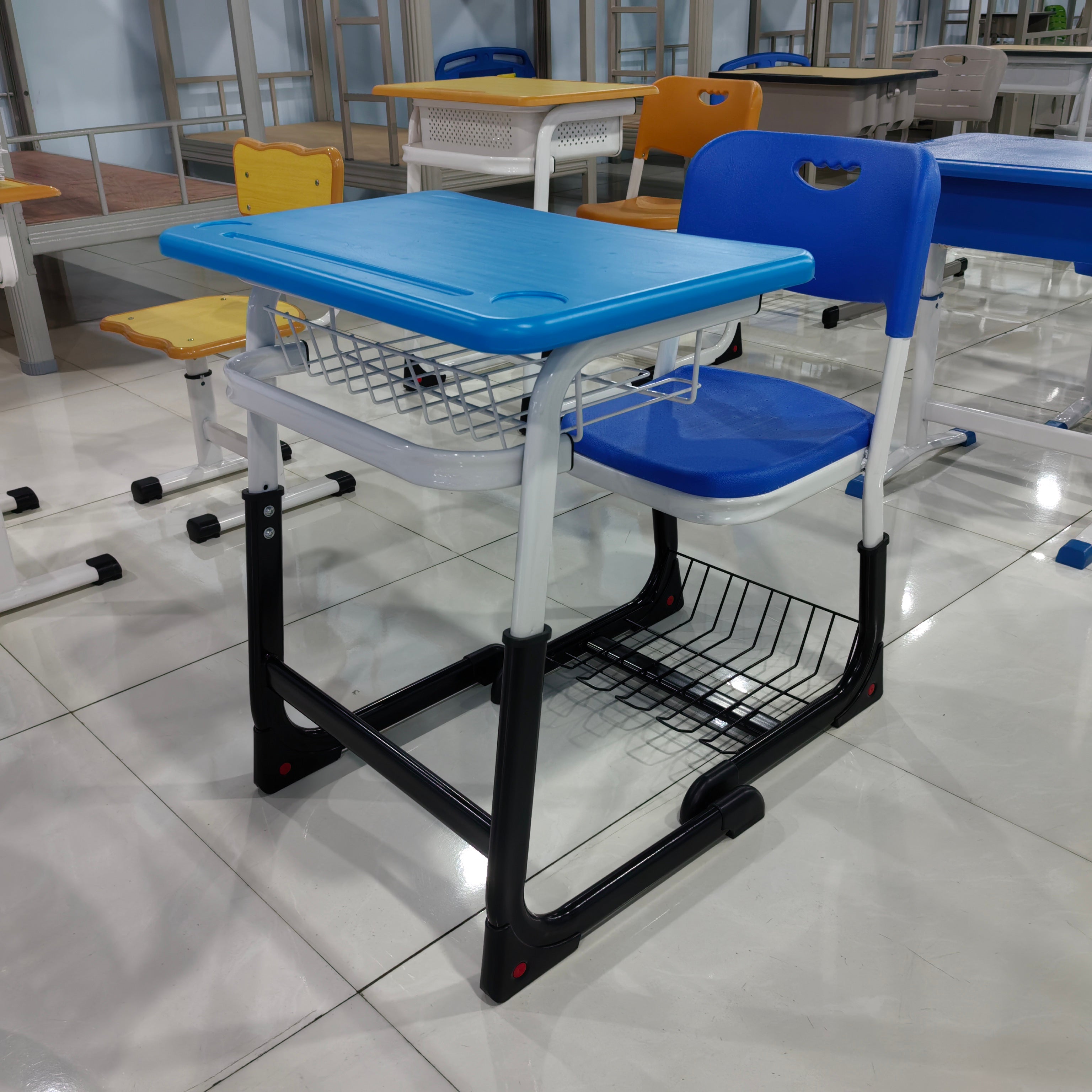 Single Desk and Chair, 2 Sets (2 Tables+2 Chairs) LKS204DKTSL | LEUKHOME