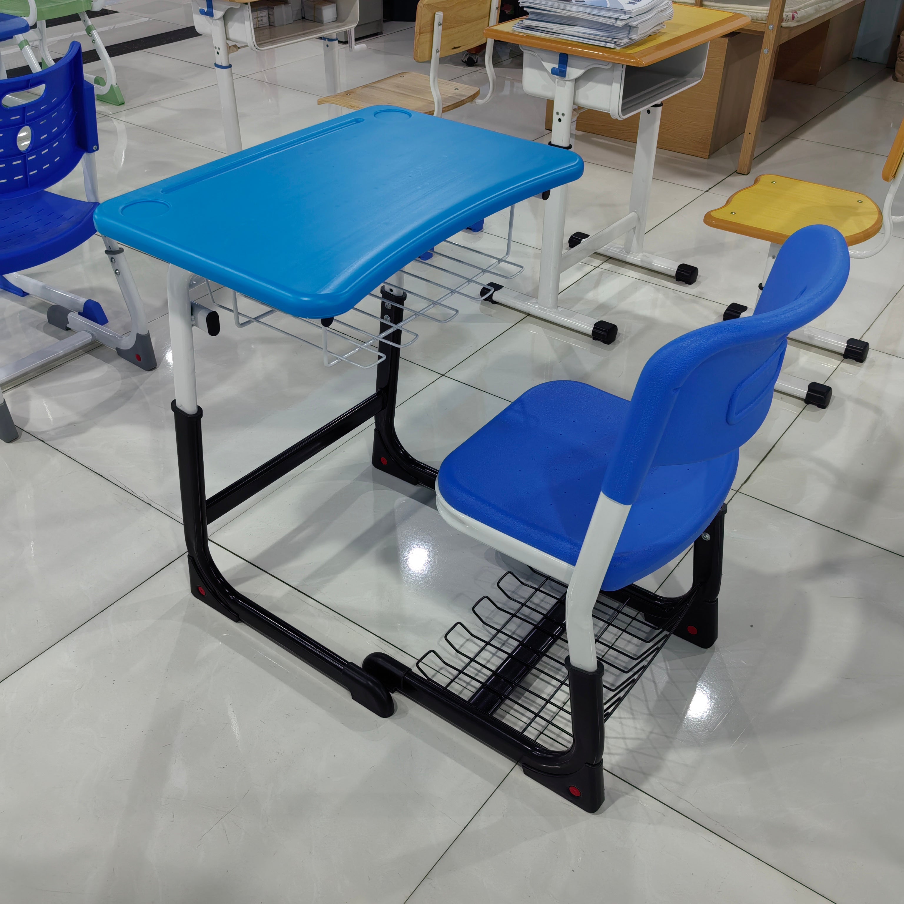 Single Desk and Chair, 2 Sets (2 Tables+2 Chairs) LKS204DKTSL | LEUKHOME