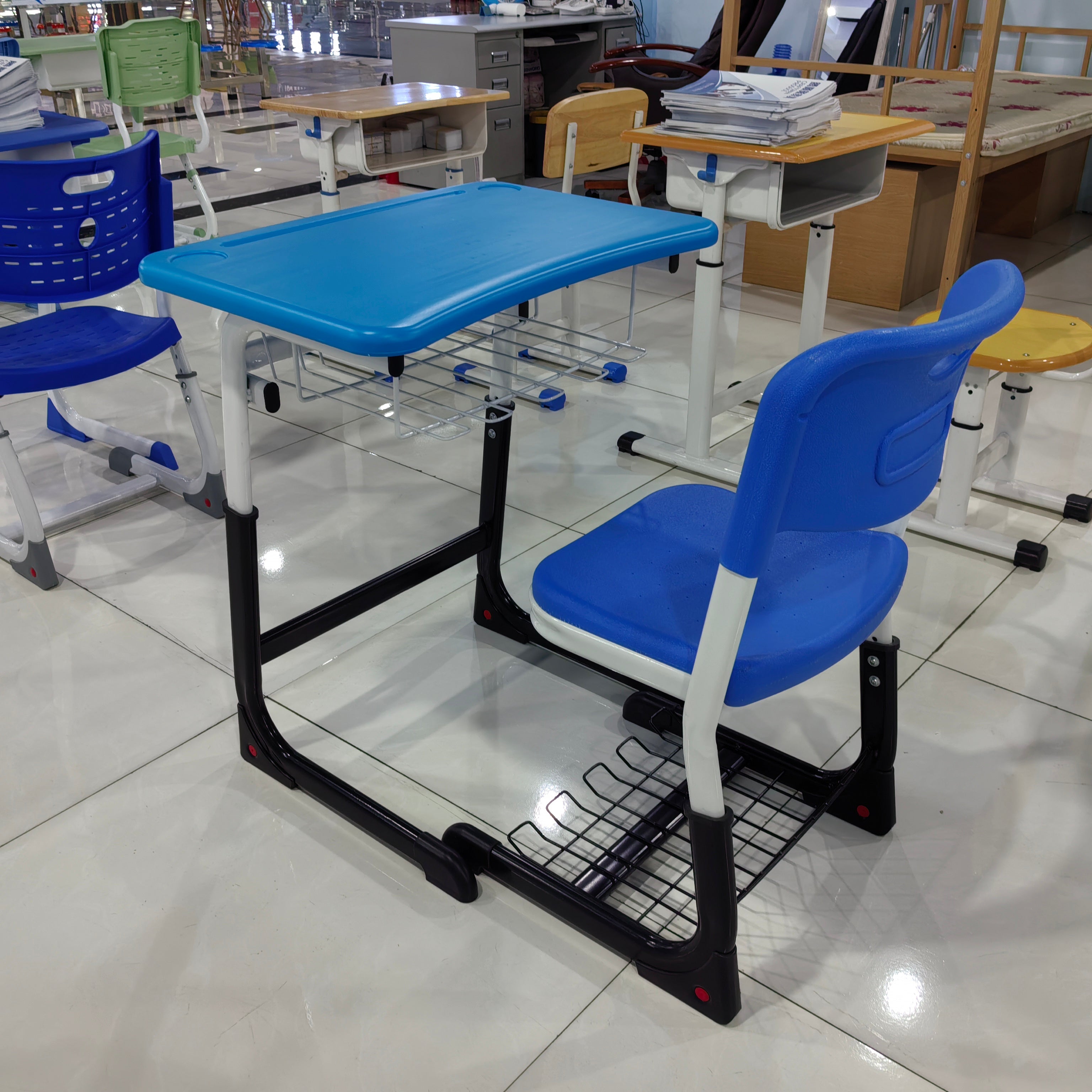 Single Desk and Chair, 2 Sets (2 Tables+2 Chairs) LKS204DKTSL | LEUKHOME