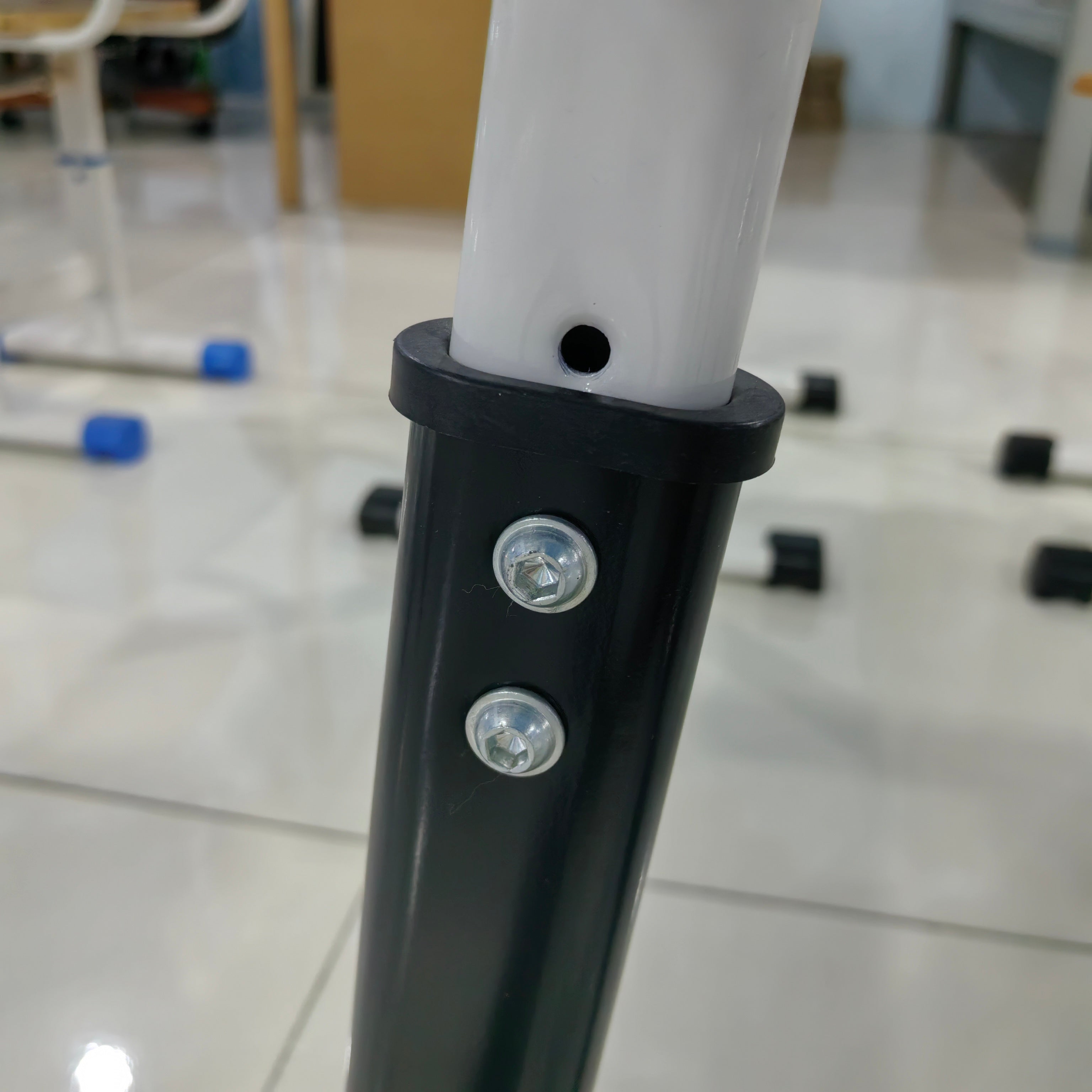 Single Desk and Chair, 2 Sets (2 Tables+2 Chairs) LKS204DKTSL | LEUKHOME