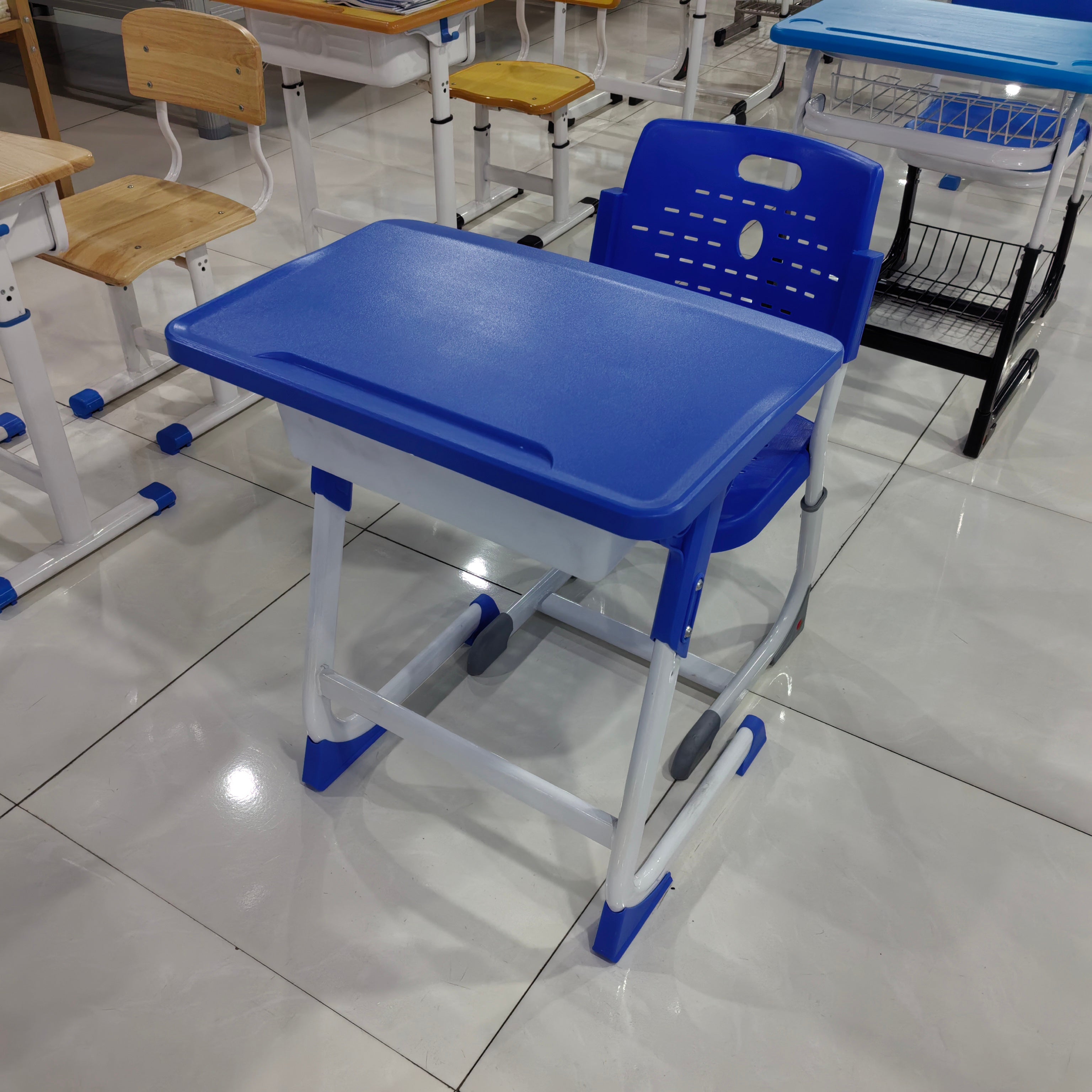 Single Desk and Chair, 2 Sets (2 Tables+2 Chairs) LKS206DKTSL | LEUKHOME