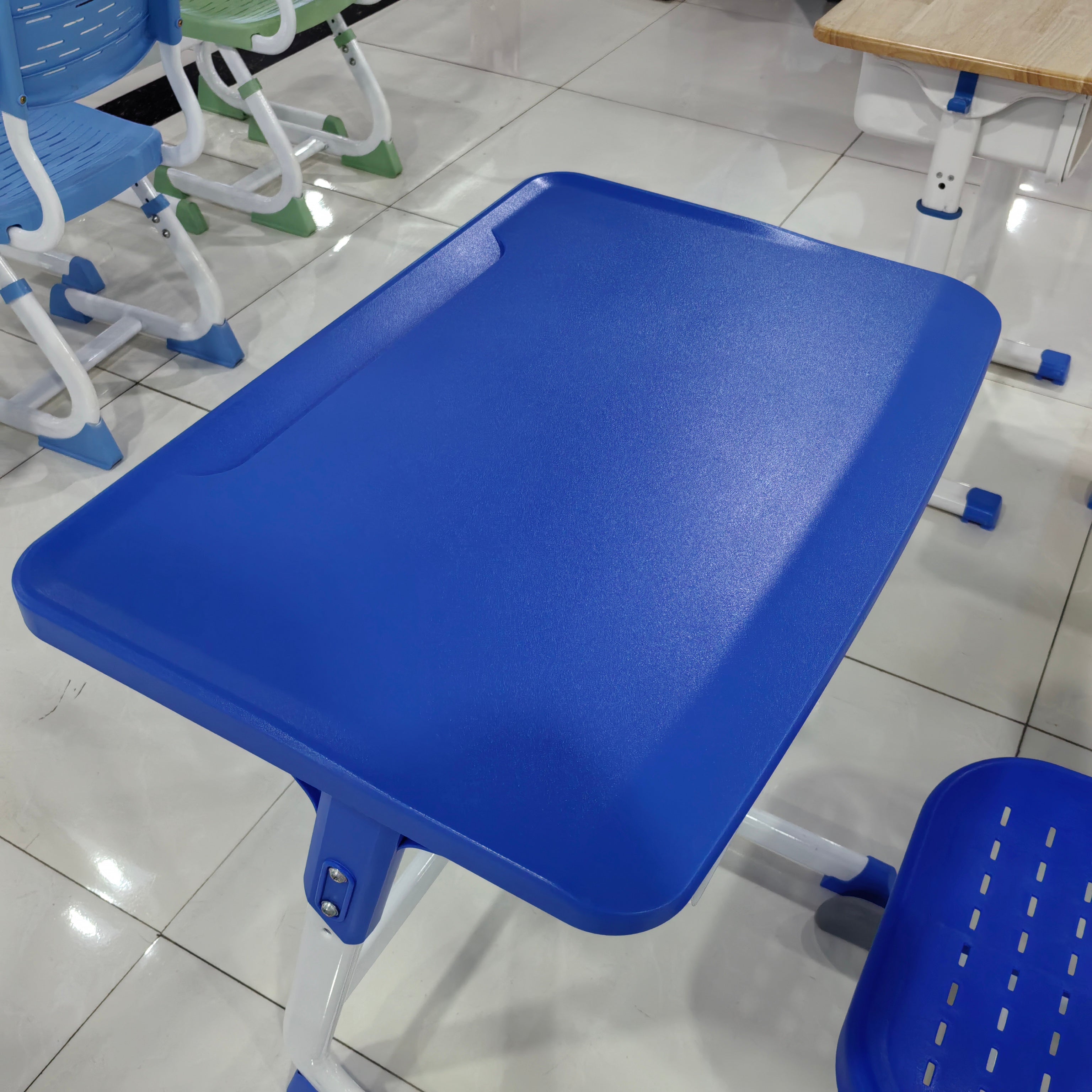 Single Desk and Chair, 2 Sets (2 Tables+2 Chairs) LKS206DKTSL | LEUKHOME