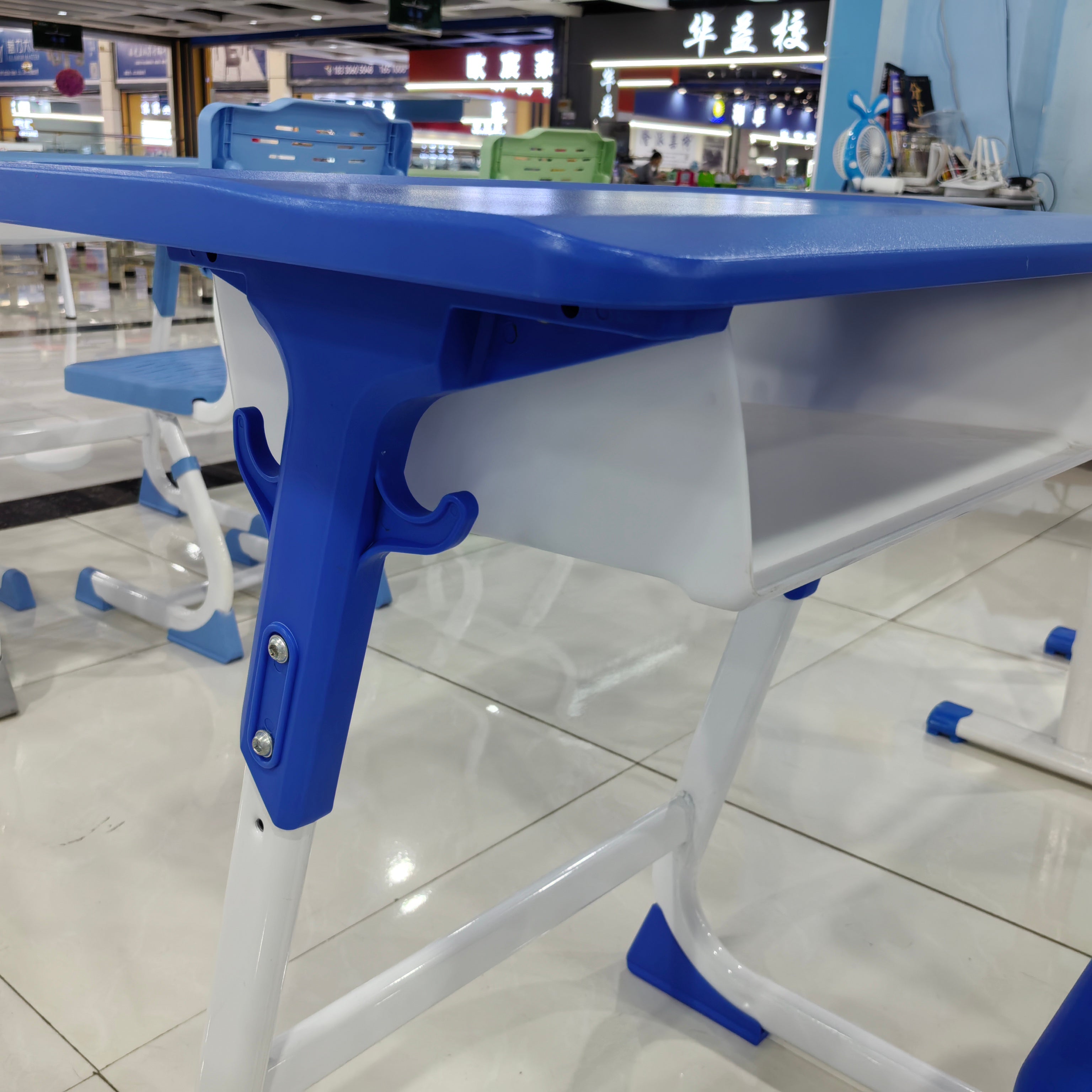 Single Desk and Chair, 2 Sets (2 Tables+2 Chairs) LKS206DKTSL | LEUKHOME