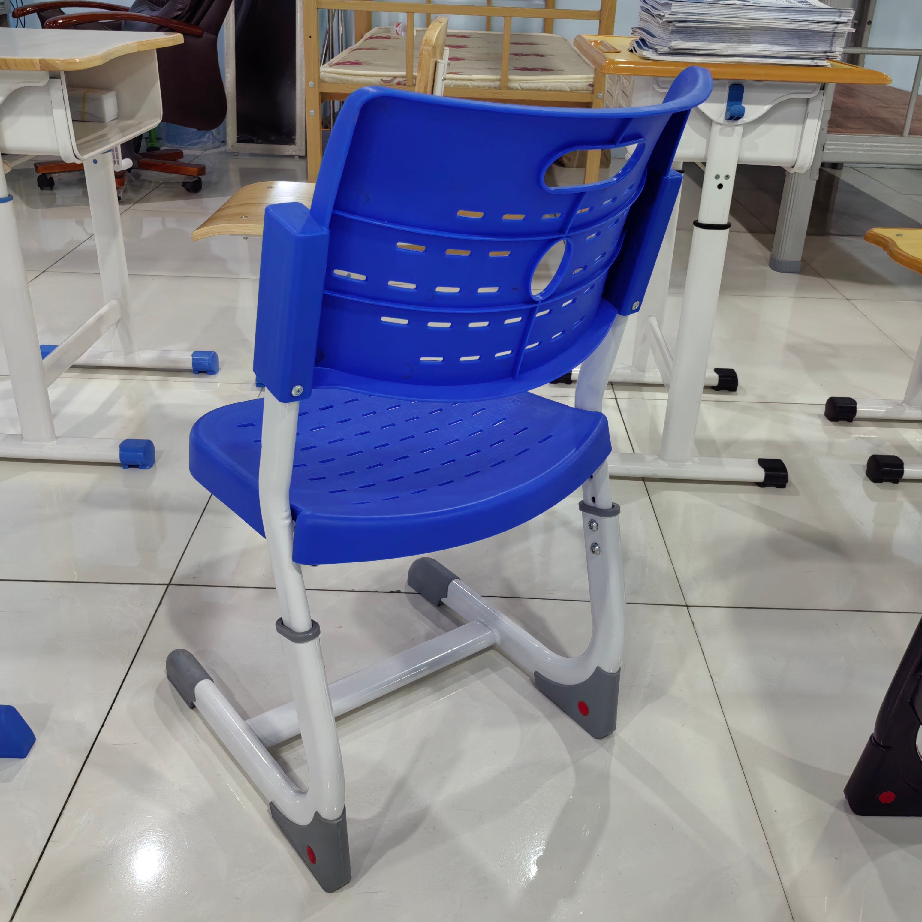 Single Desk and Chair, 2 Sets (2 Tables+2 Chairs) LKS206DKTSL | LEUKHOME