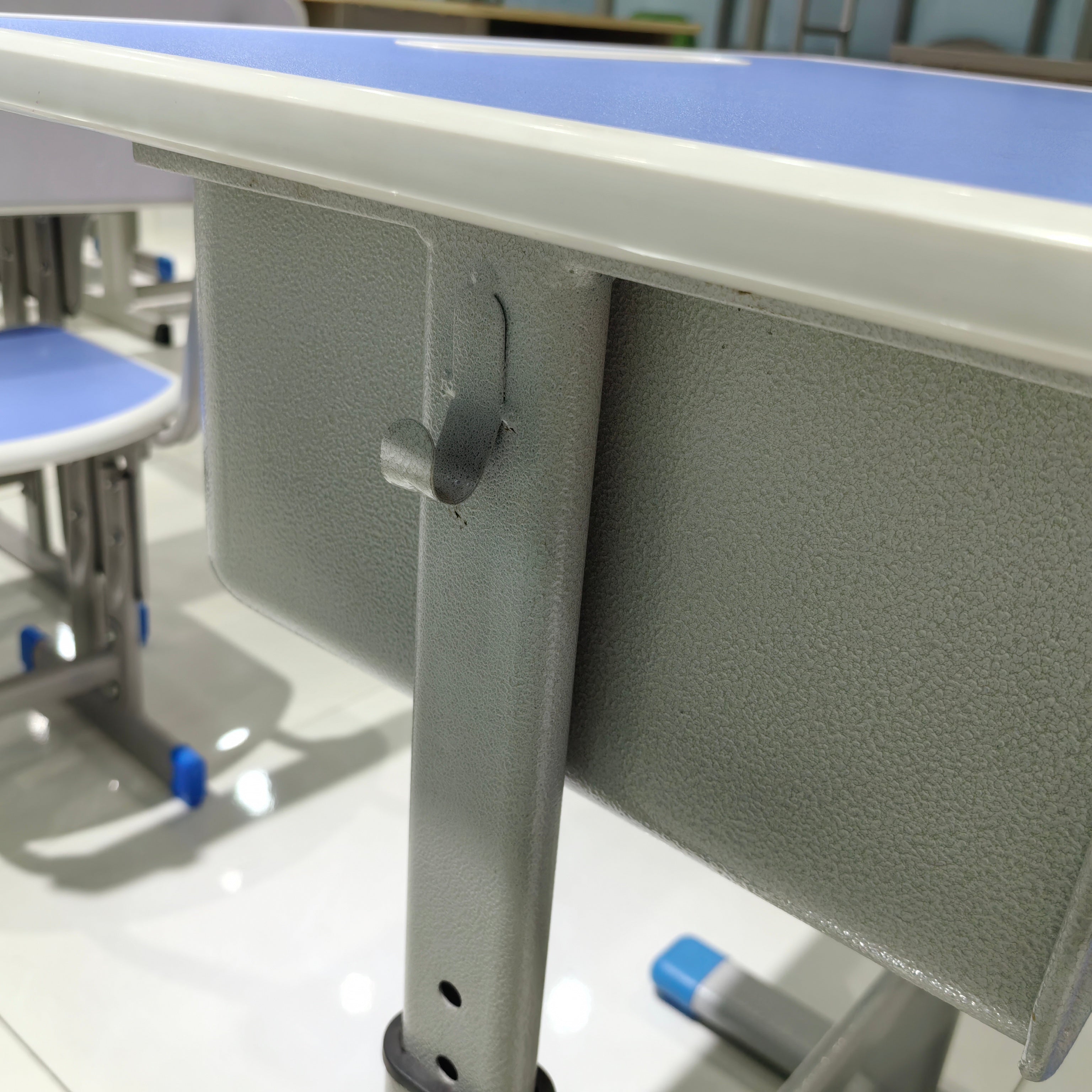 Single Desk and Chair, 2 Sets (2 Tables+2 Chairs) LKS309DKTSL | LEUKHOME