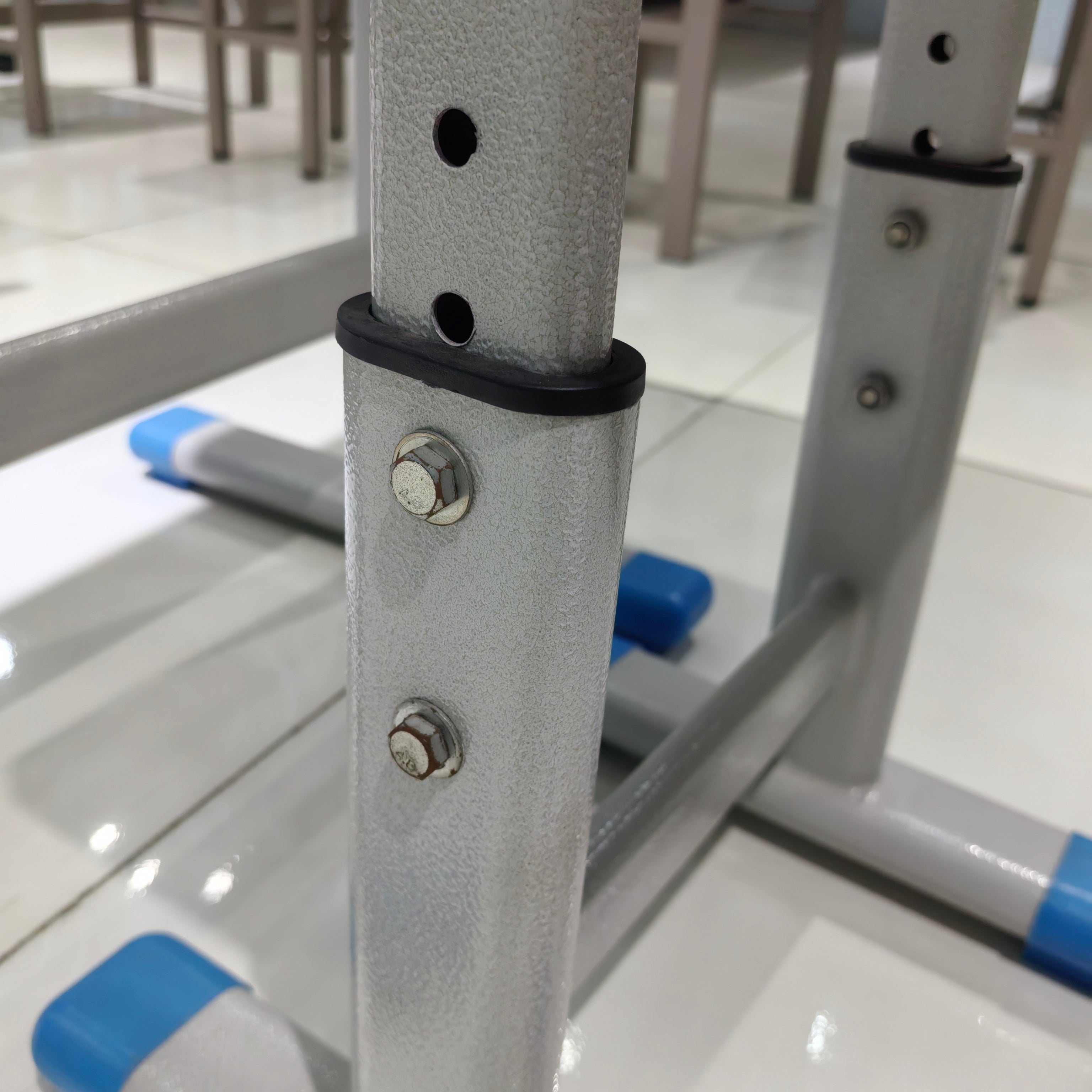 Single Desk and Chair, 2 Sets (2 Tables+2 Chairs) LKS309DKTSL | LEUKHOME