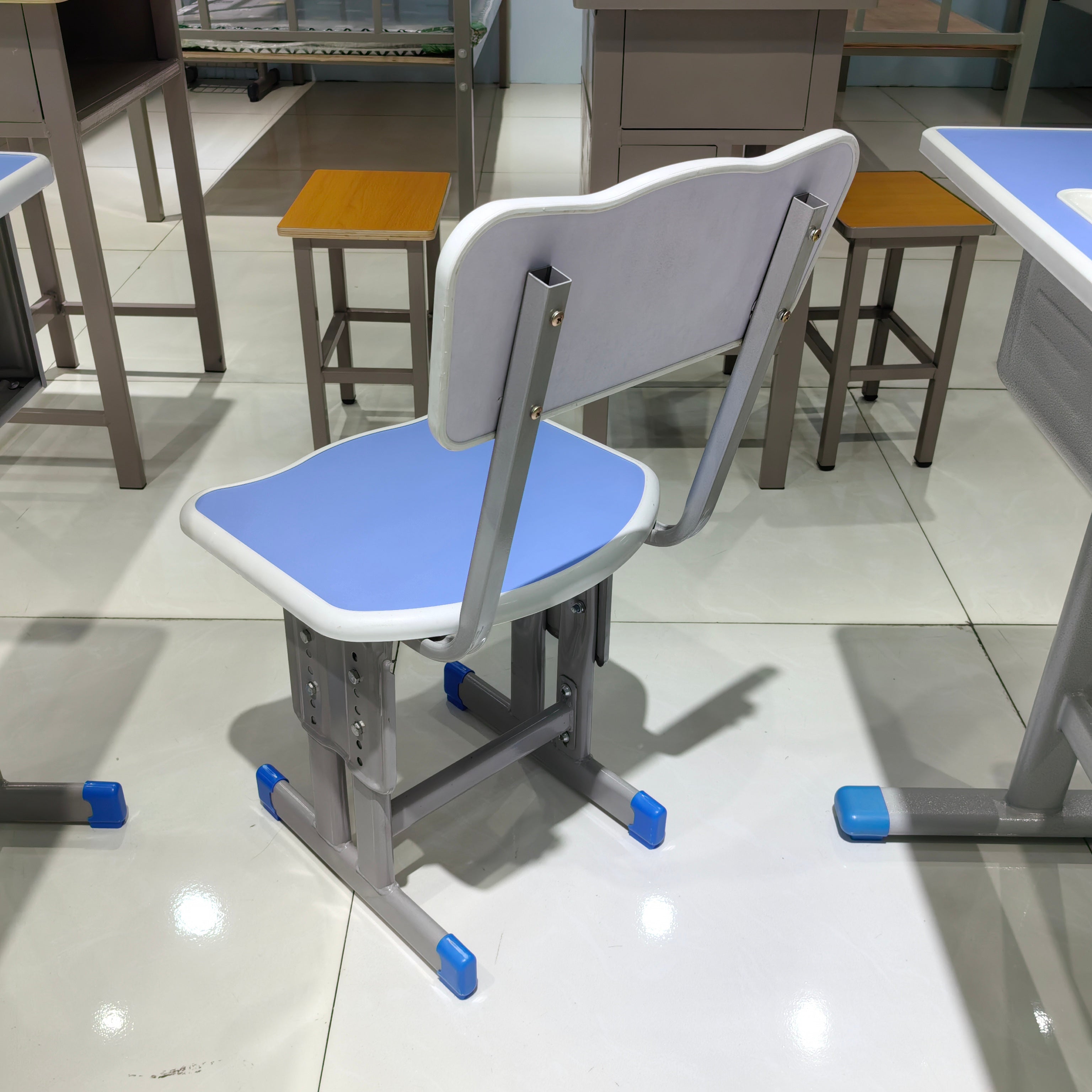 Single Desk and Chair, 2 Sets (2 Tables+2 Chairs) LKS701DKTSL | LEUKHOME