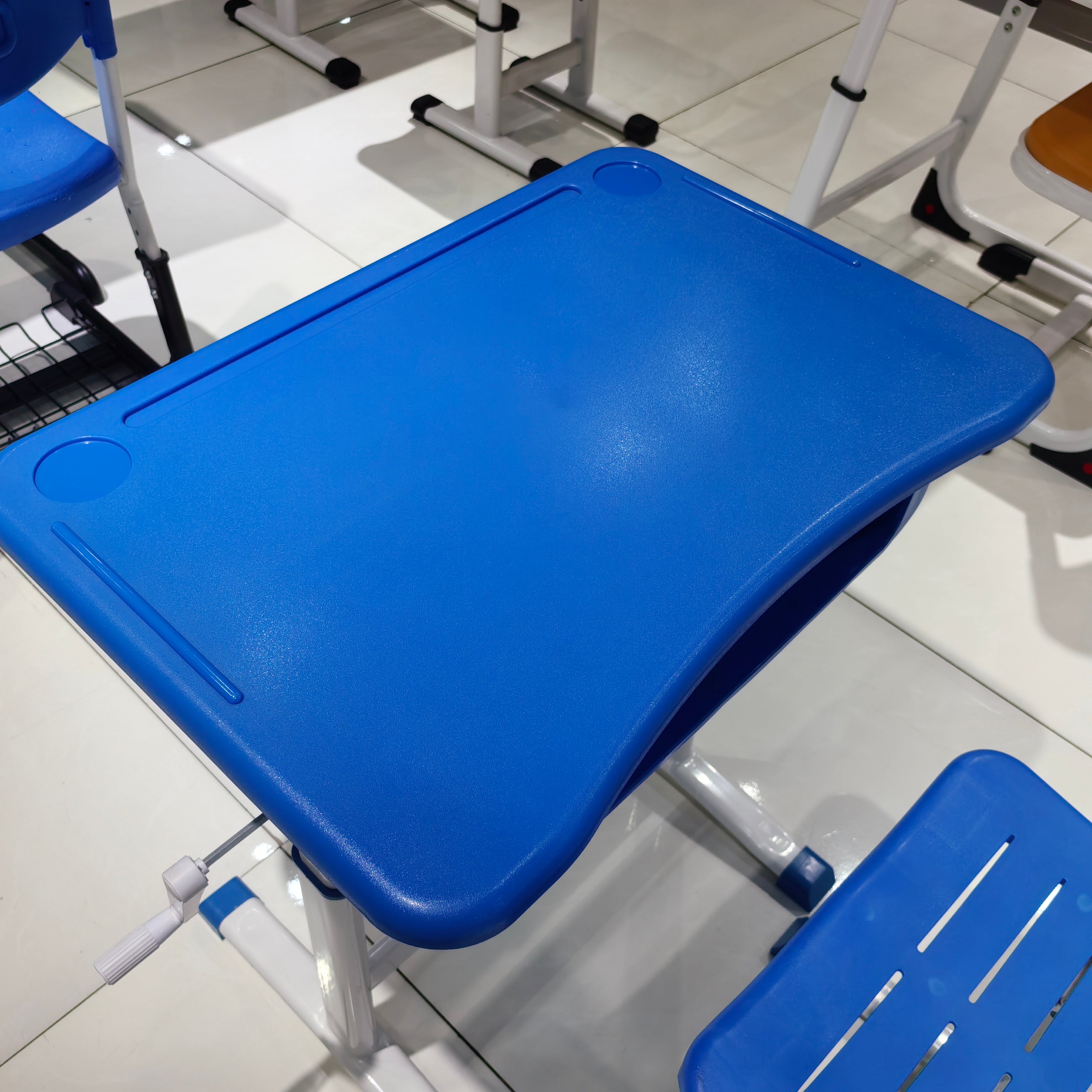 Single Desk and Chair, 1 Set (1 Table+1 Chair) LKS306DKTSL | LEUKHOME