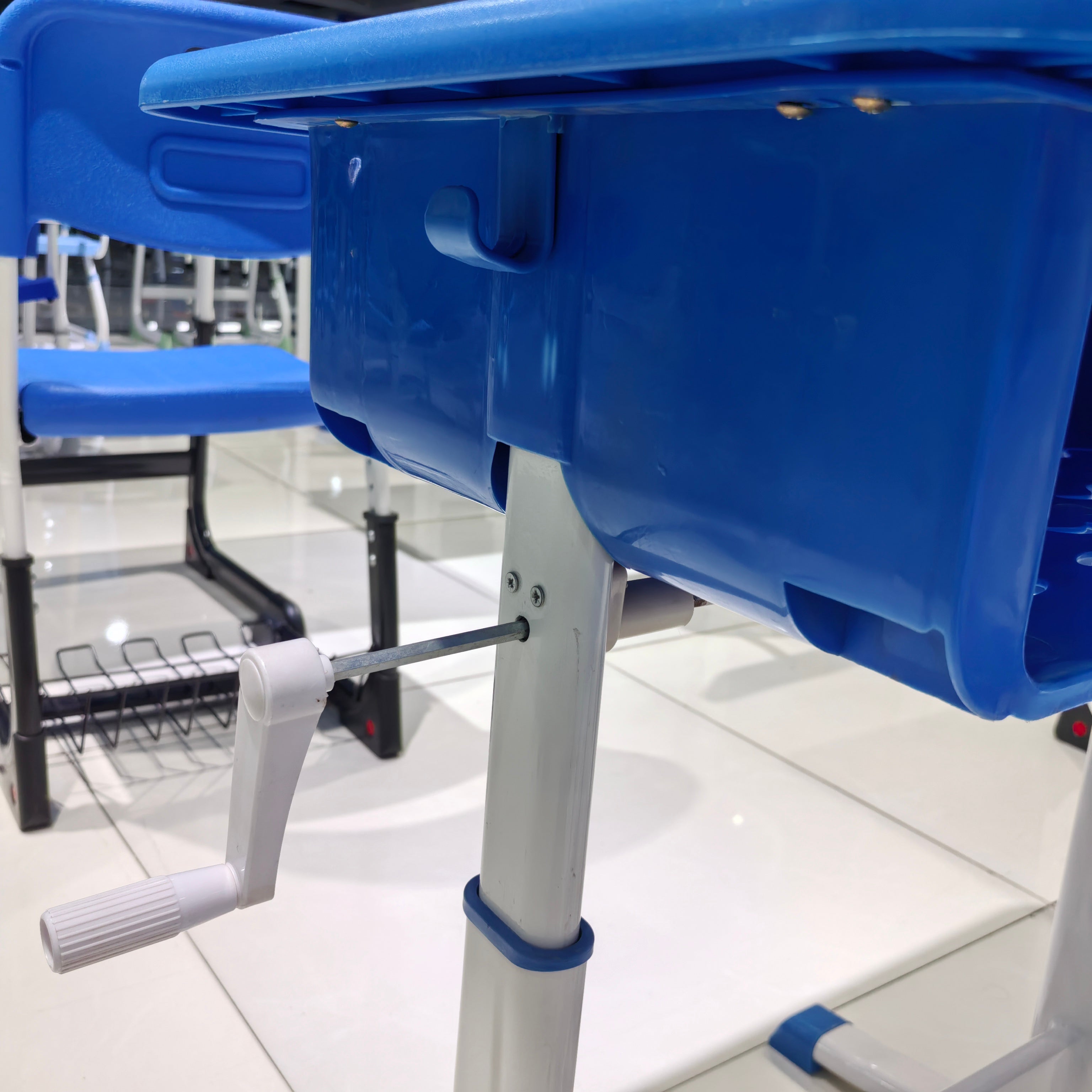 Single Desk and Chair, 1 Set (1 Table+1 Chair) LKS306DKTSL | LEUKHOME