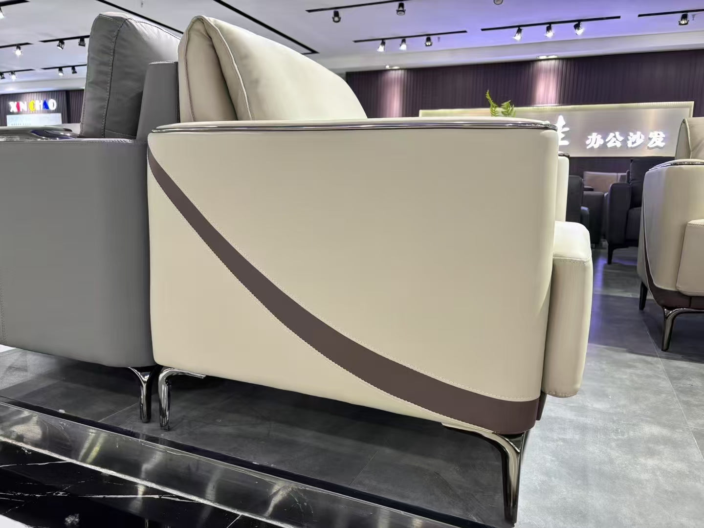 Sofa Set Eco Leather (3+1+1) LKL032SFXC | LEUKHOME