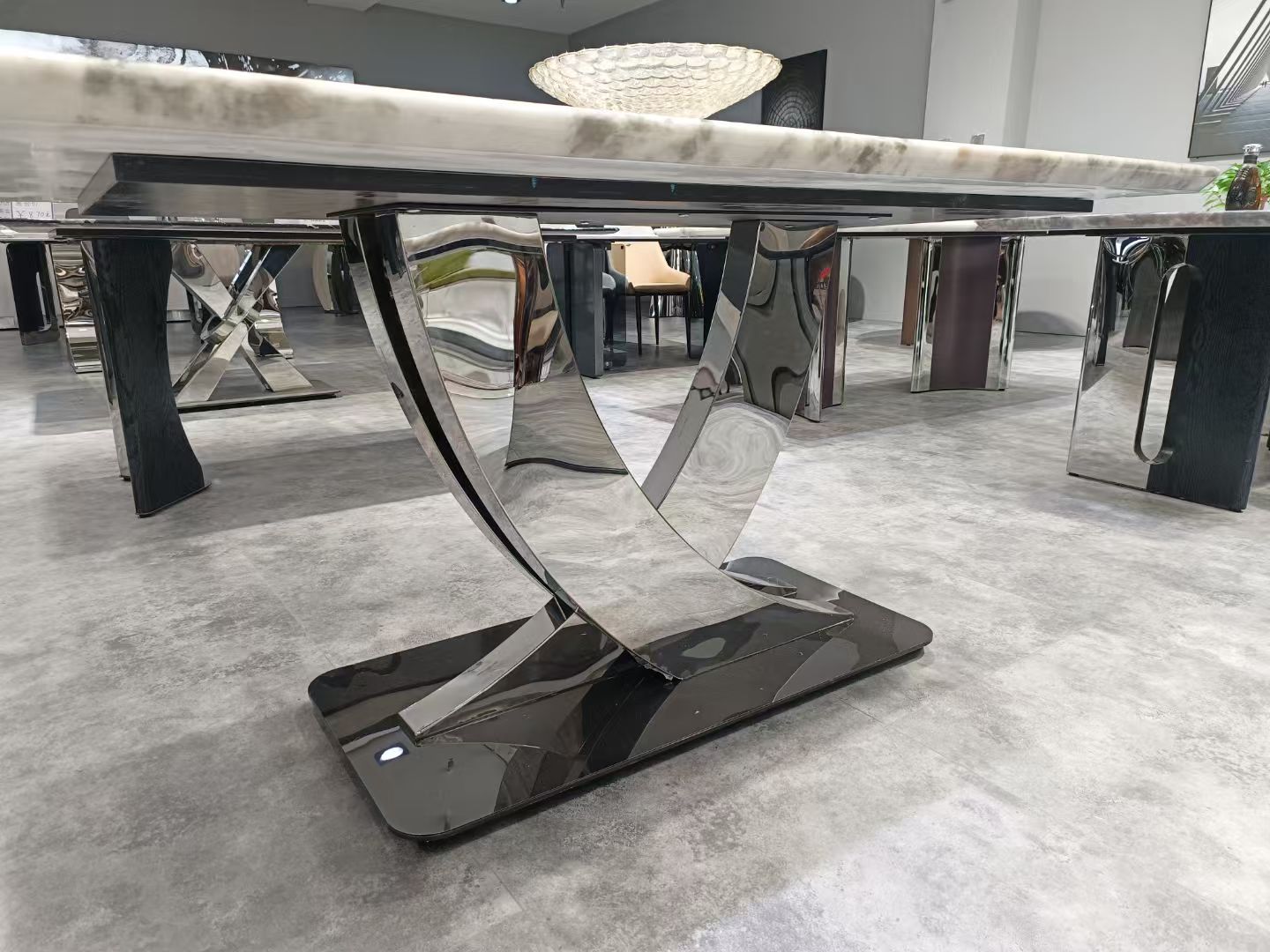 Dining Table Super Crystal Stainless Steel LKD060DTYX | LEUKHOME