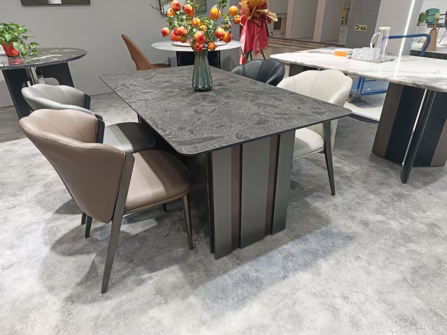 Dining Table Night Rose Stainless Steel LKD061DTYX | LEUKHOME