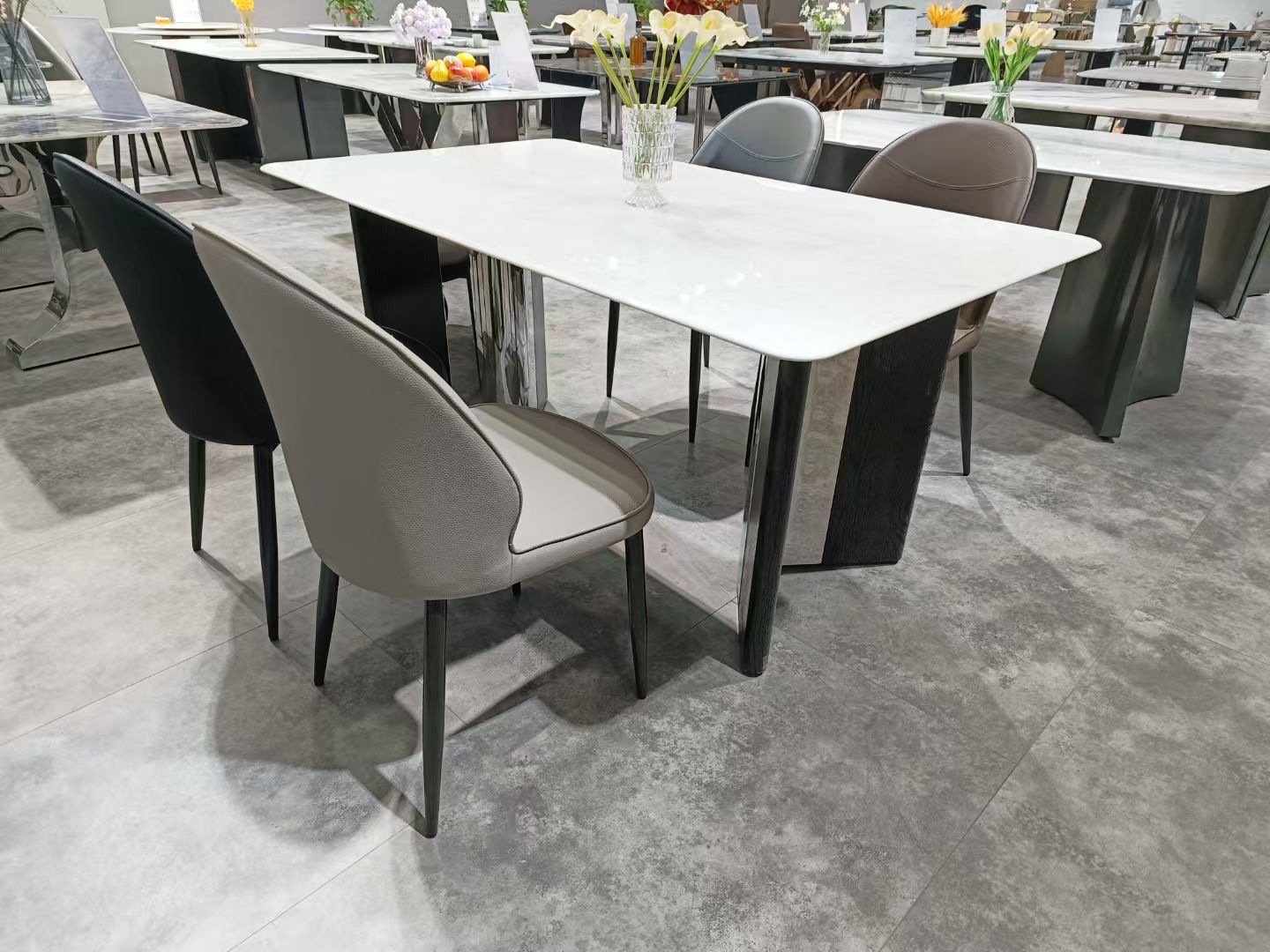 Dining Table Super Crystal Stainless Steel Wood LKD063DTYX | LEUKHOME