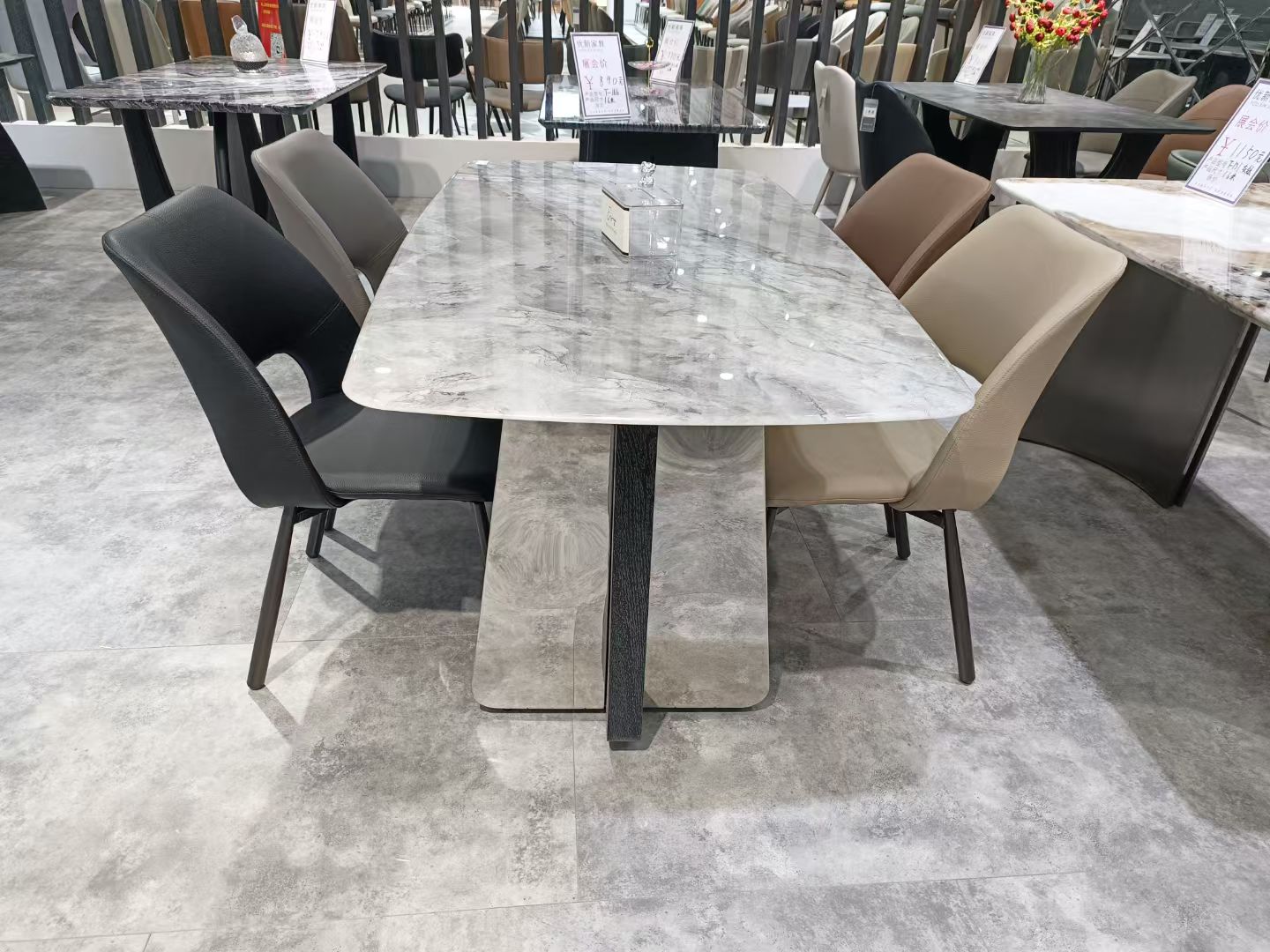 Dining Table Super Crystal Stainless Steel Wood LKD073DTYX | LEUKHOME