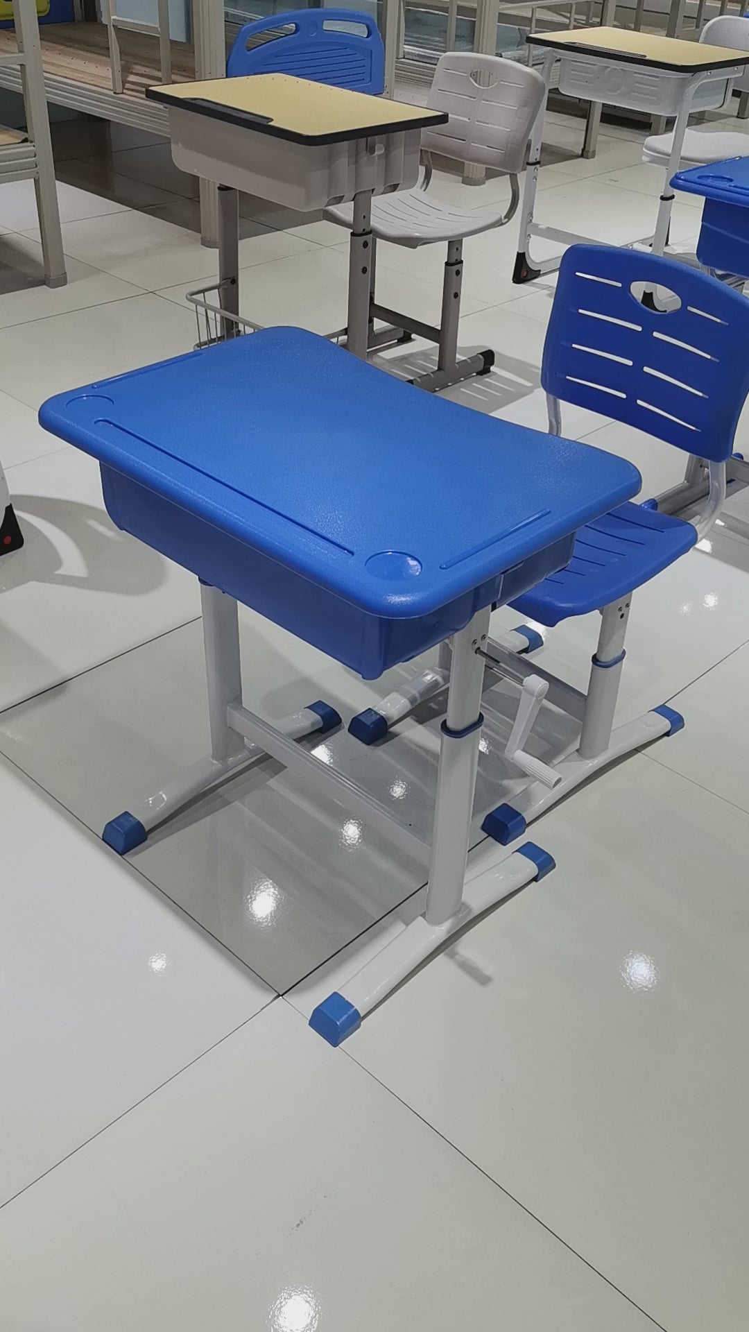 Single Desk and Chair, 1 Set (1 Table+1 Chair) LKS306DKTSL | LEUKHOME