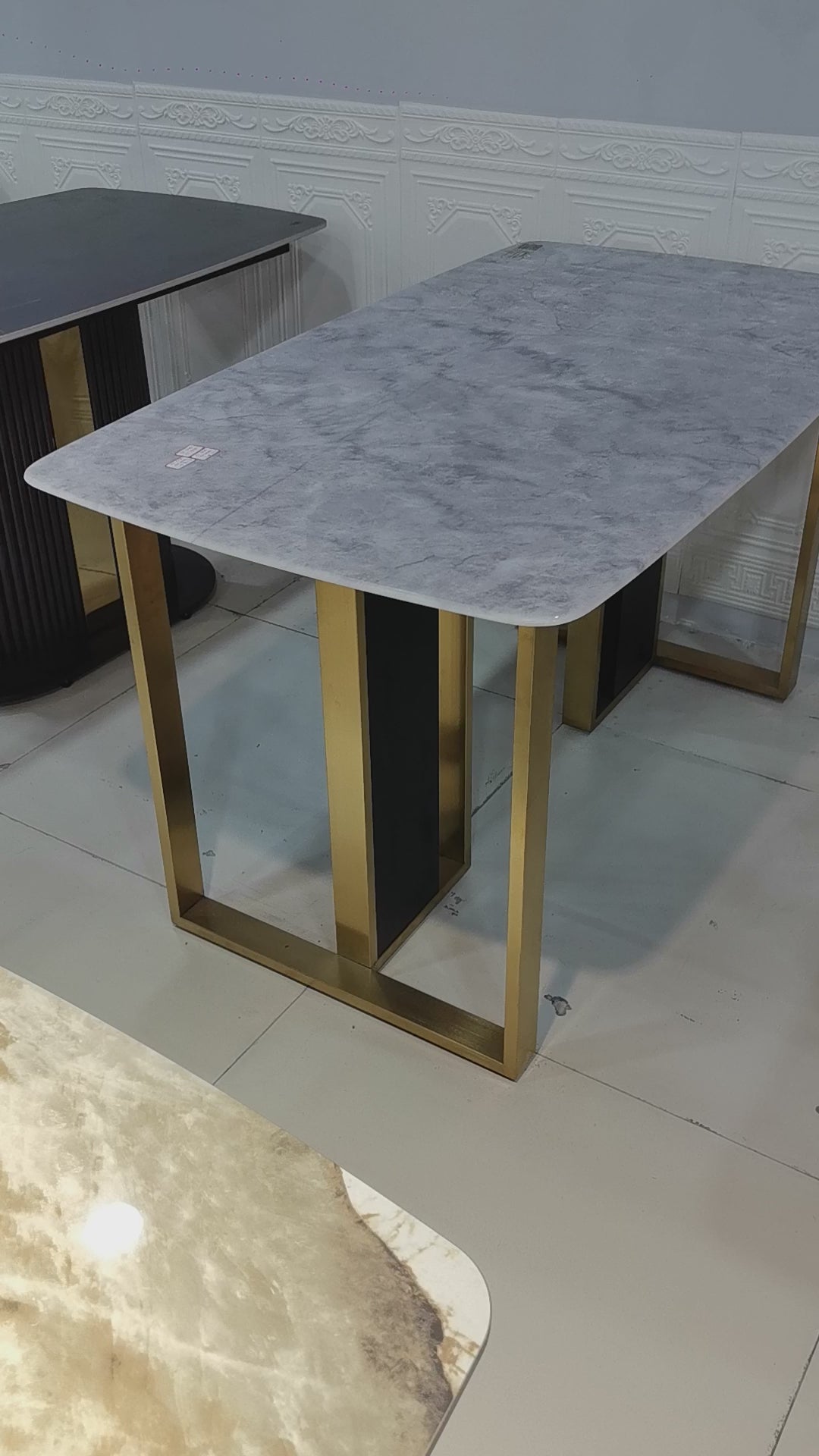 Dining Table Super Crystal Carbon Steel LKD108DTHX | LEUKHOME