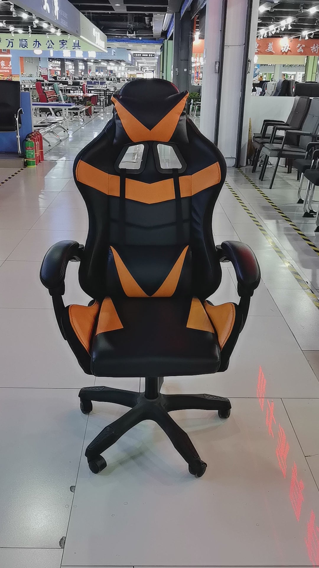 Gaming Chair Orange Adjustable Height (1 Chair) LKG006GCYN | LEUKHOME