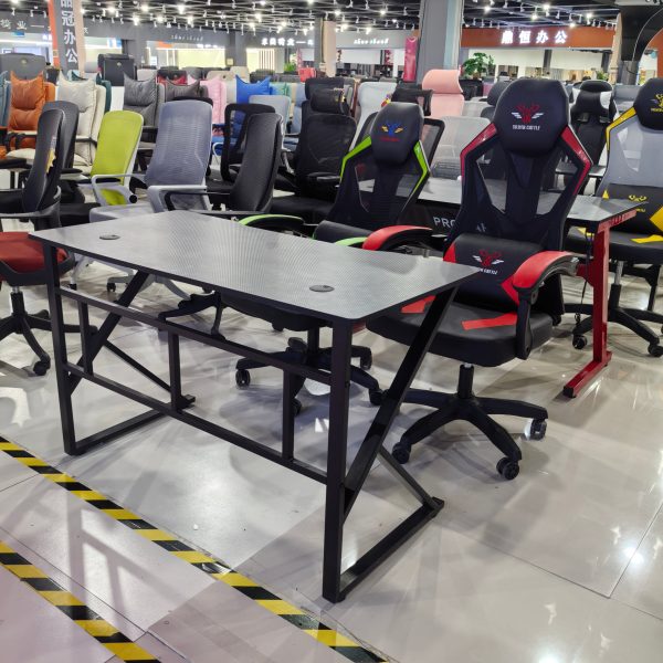 Gaming Table LKG019GTYN | LEUKHOME